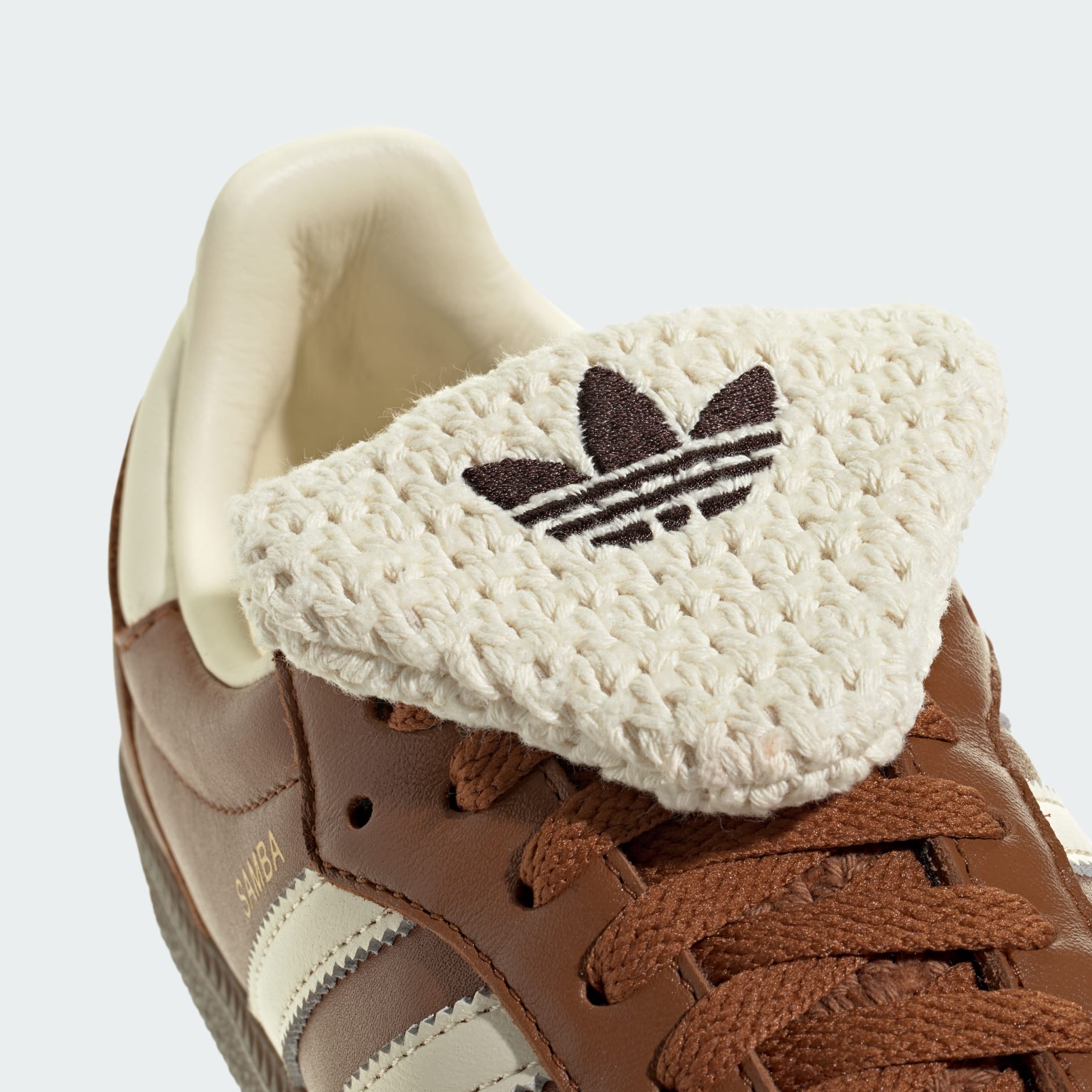 SAMBA 長鞋舌運動鞋