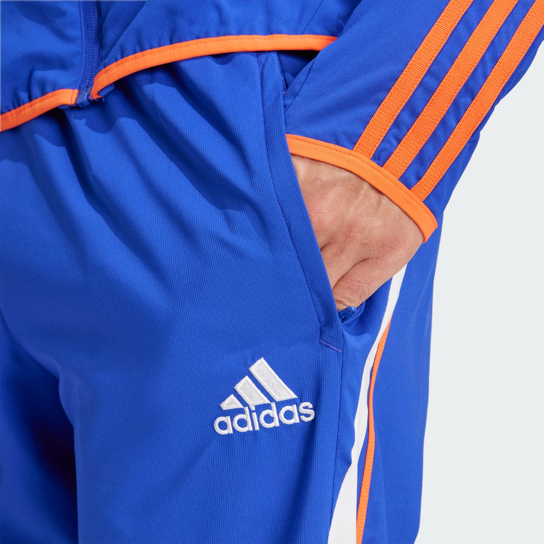 Pantaloni țesuți F50