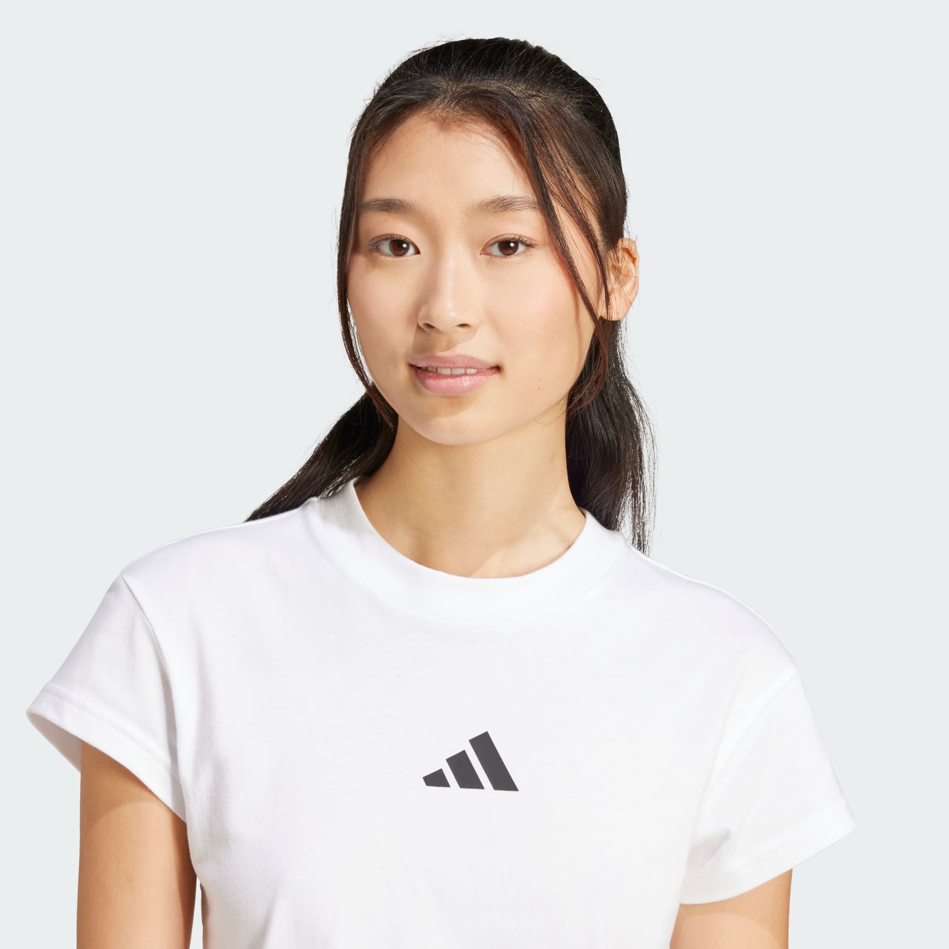 【Adidas コリア】 Future Icons Small Logo Tee Clothing - Future Icons Small Logo Tee - Black | adidas Oman
