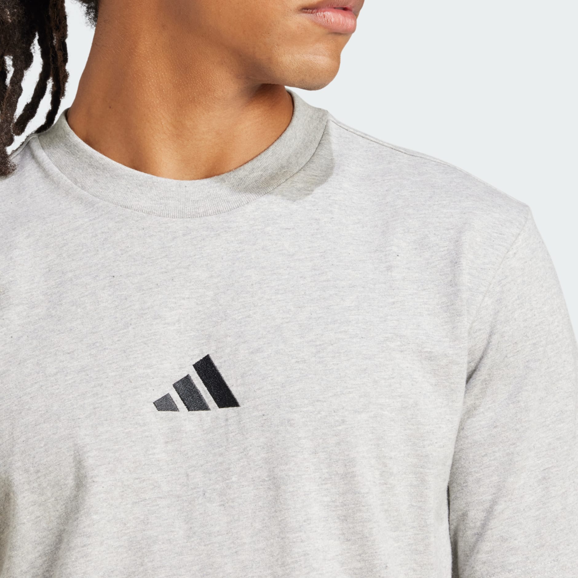 تيشيرت Essentials Small Logo Single Jersey