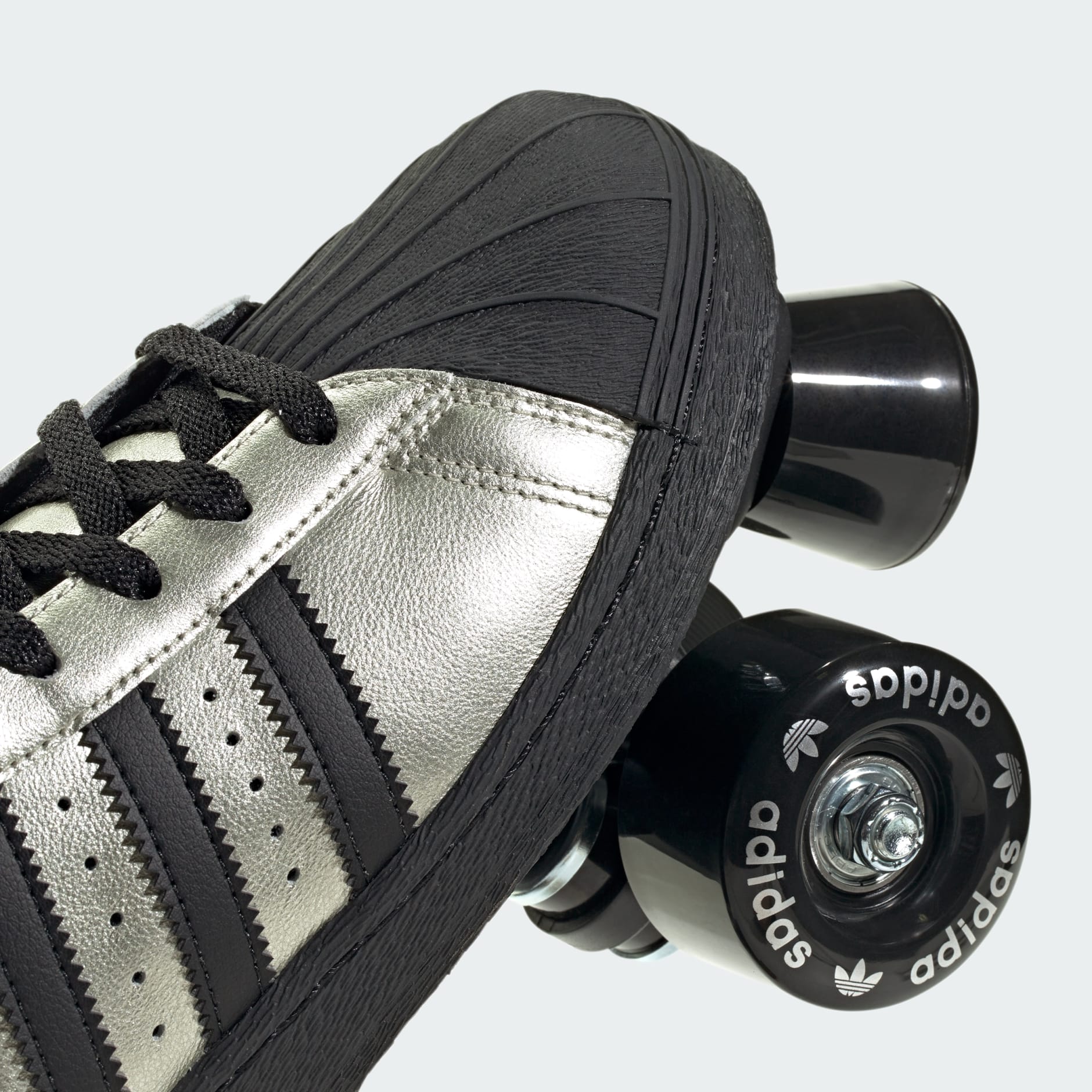 נעלי גלגיליות Superstar 82 Roller Skate