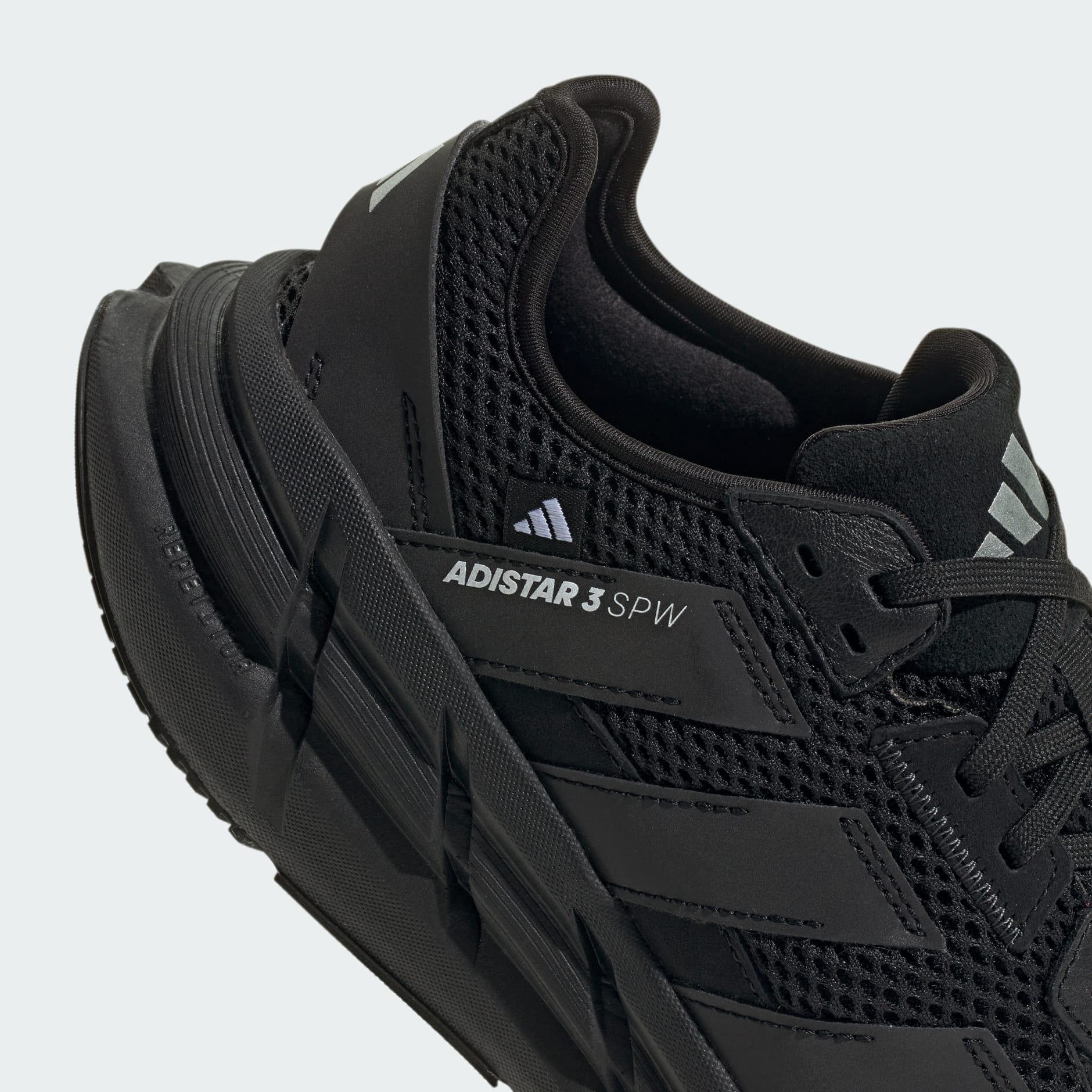 Adistar 3 Sportswear Shoes