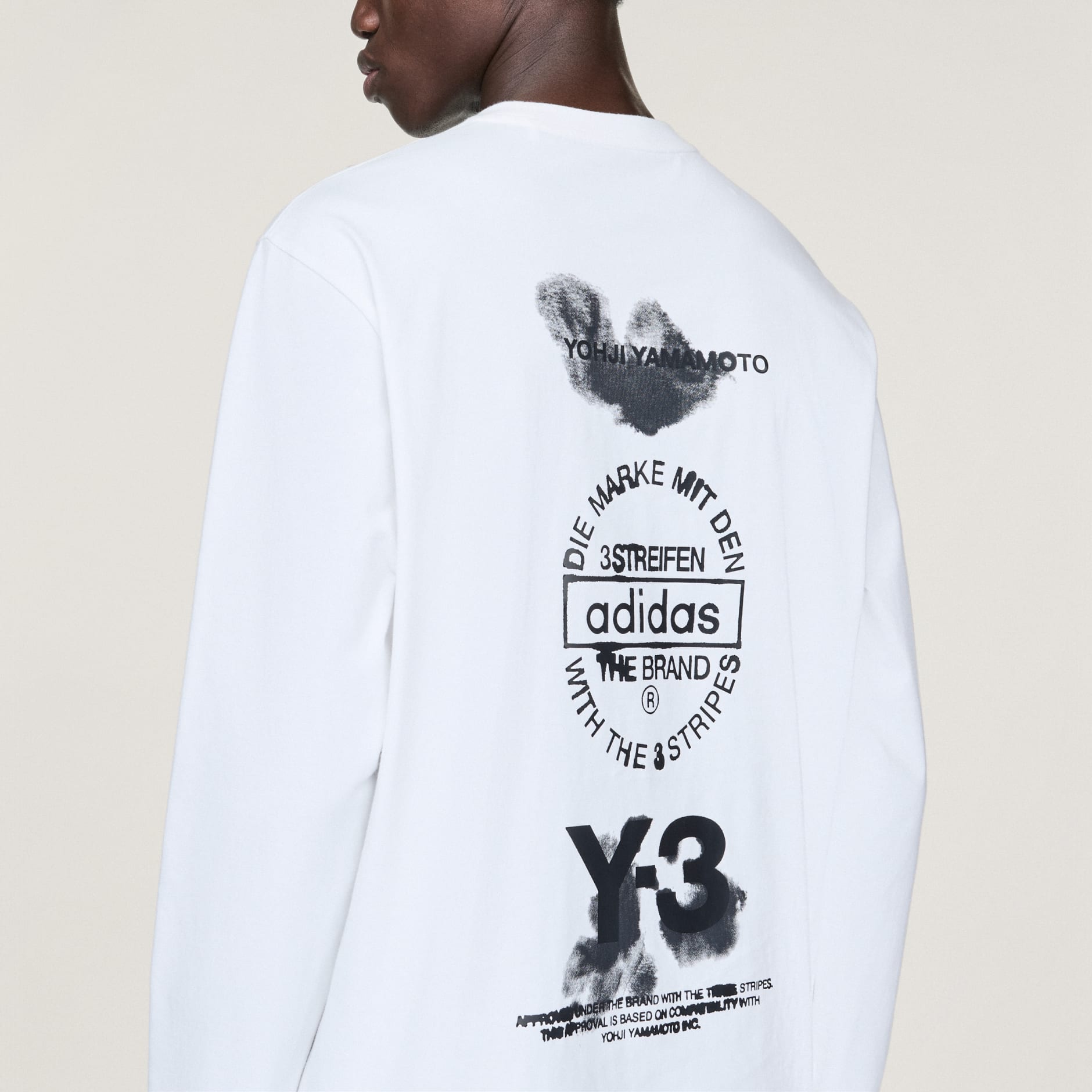Tricou Y-3 cu imprimeu grafic, cu m&acirc;neci lungi