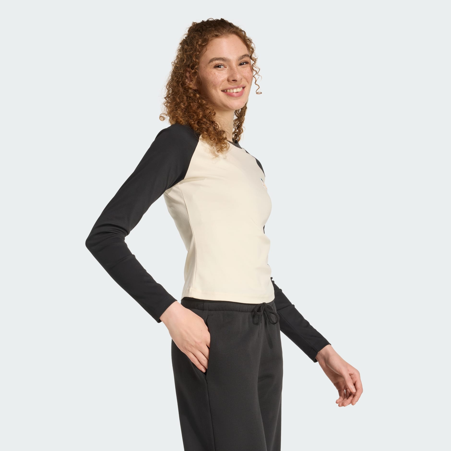 小貓貼布圖案長袖 T 裇