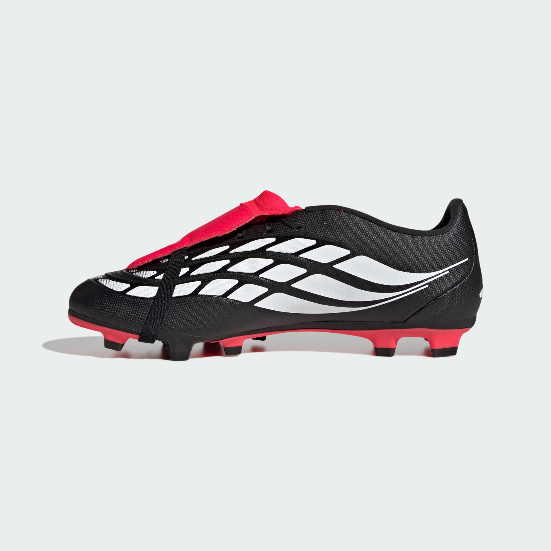 PREDATOR CLUB Fold-Over Tongue Firm Ground/Multi Ground Football Boots