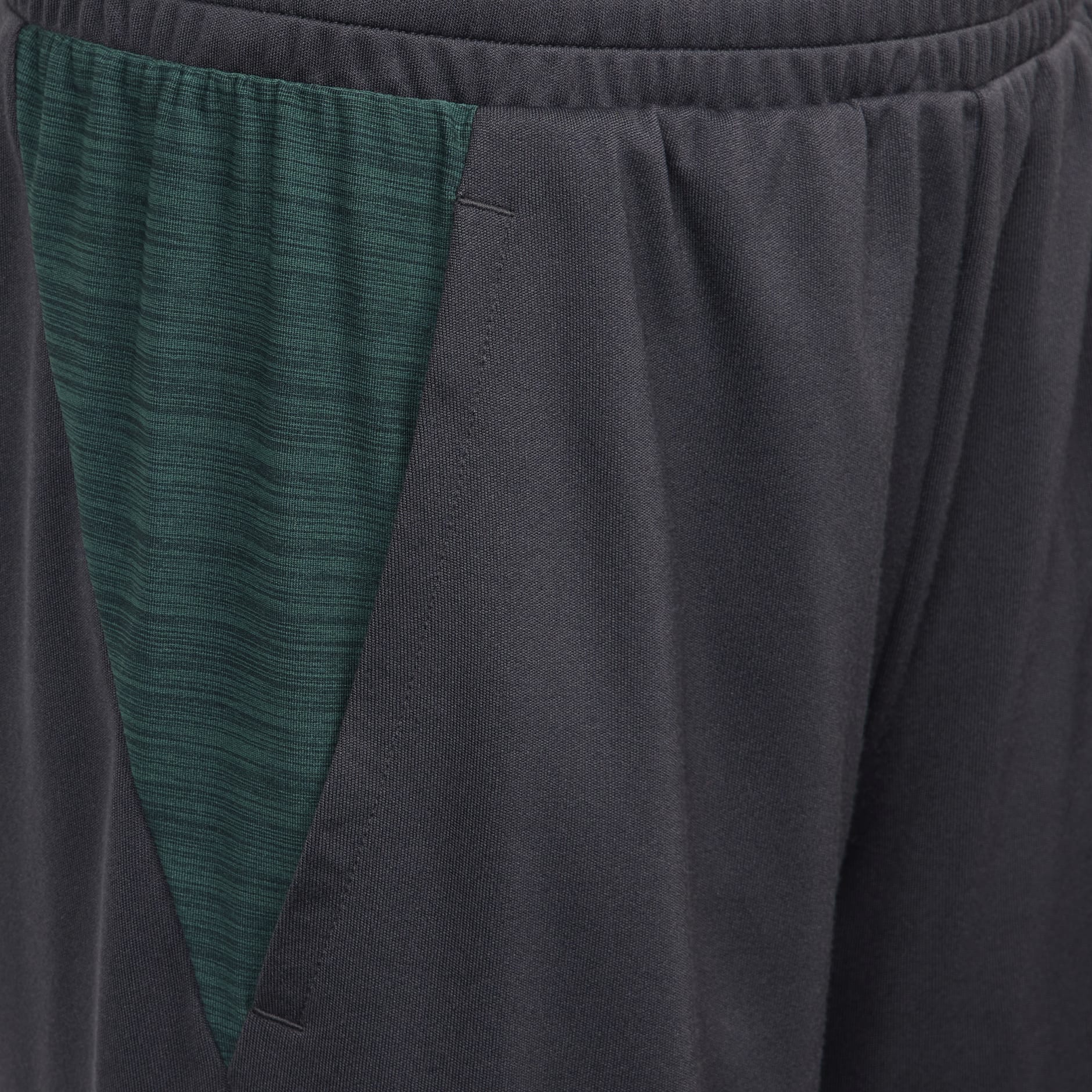 AEROREADY Heather Shorts