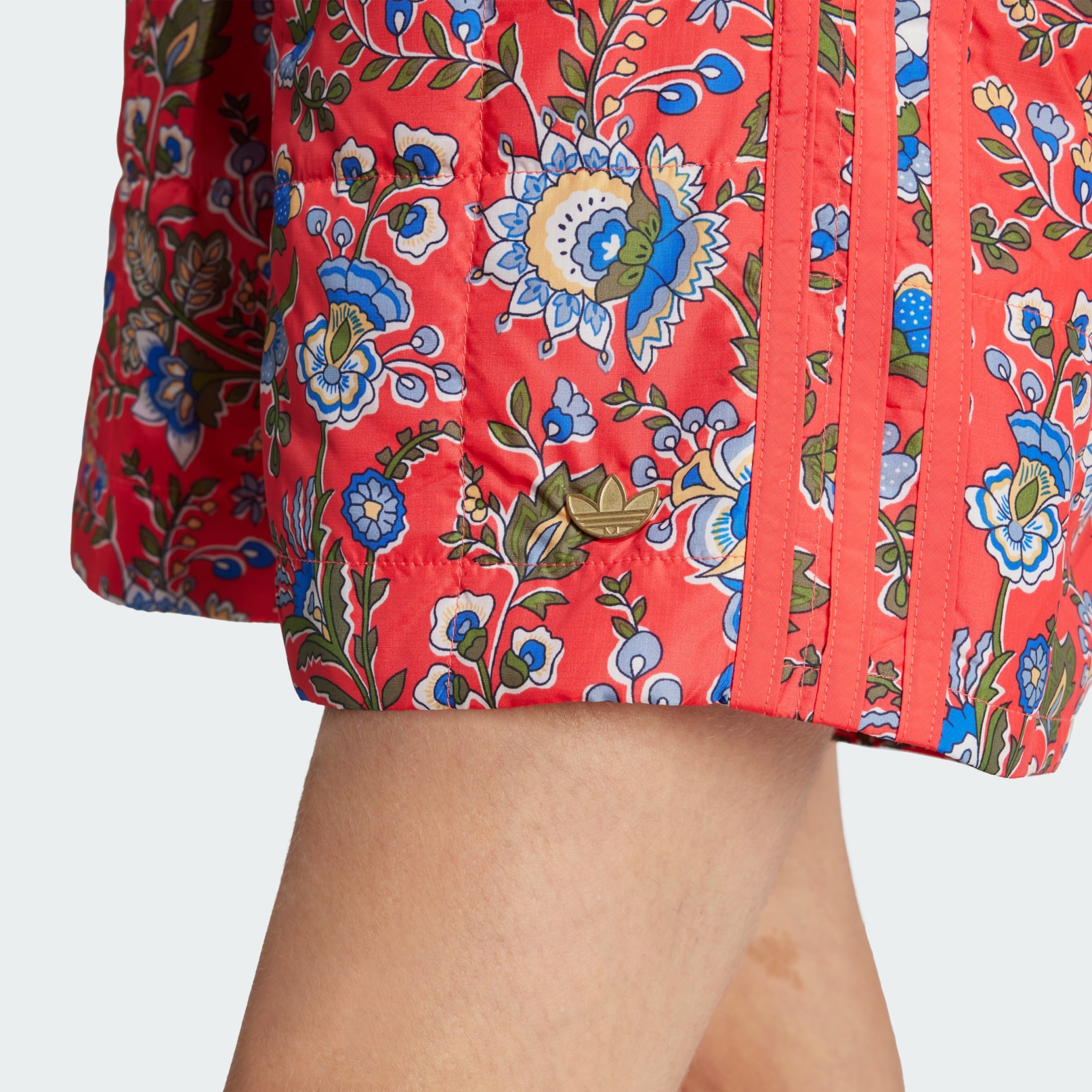 Pantaloni scurți matlasați adidas Originals x Liberty London