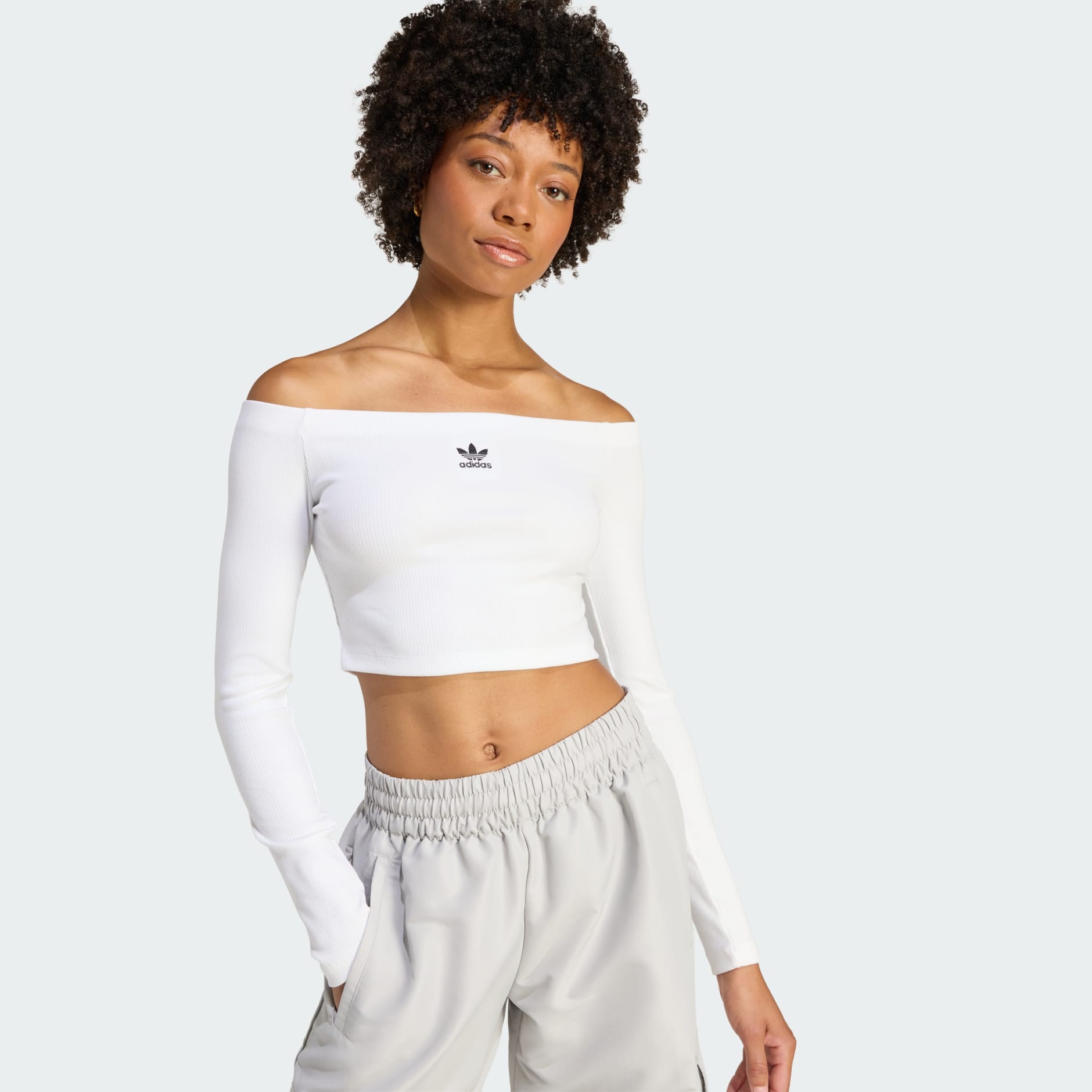 TRICOU CU M&Acirc;NECĂ LUNGĂ ȘI UMERI GOI ESSENTIALS