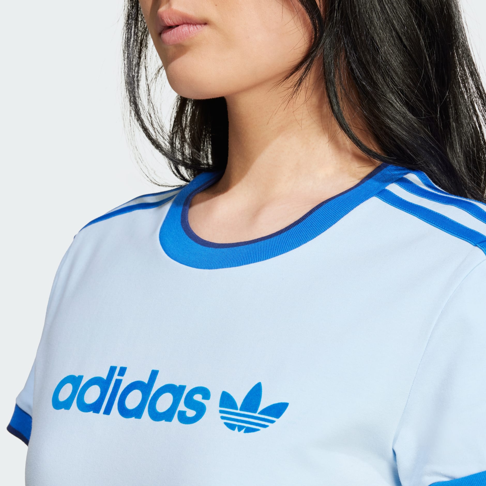 BADGE SLIM TEE