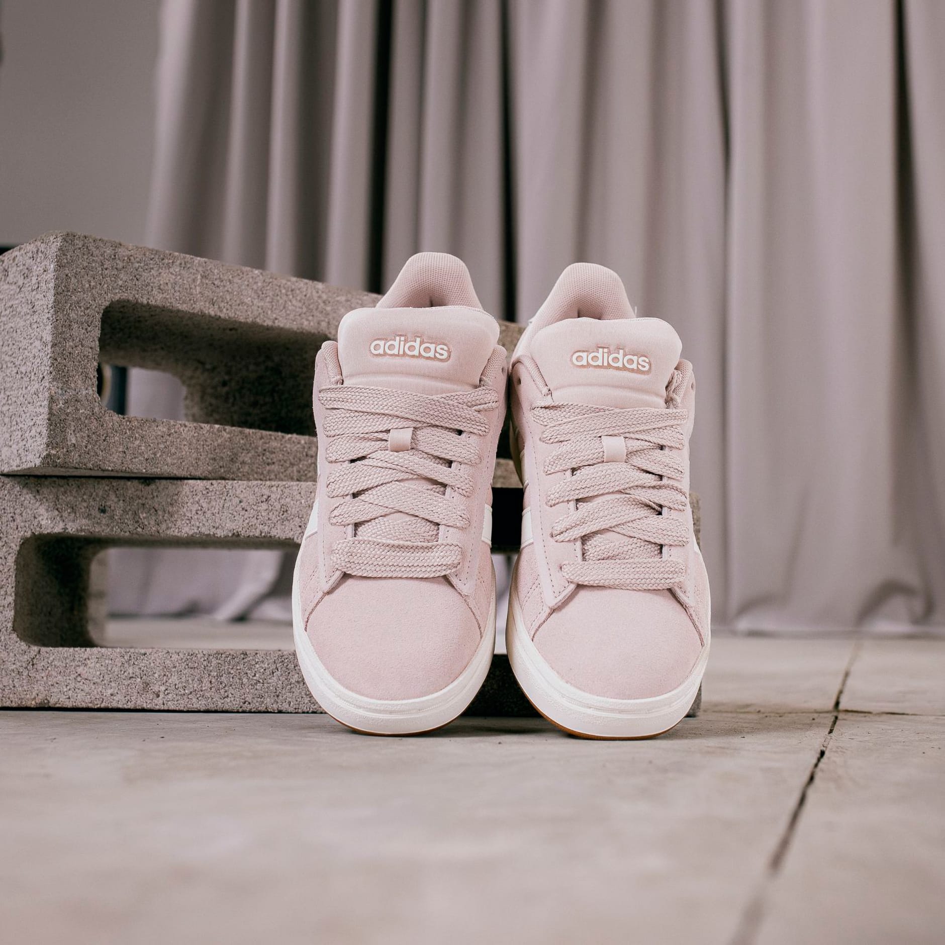 حذاء Grand Court Alpha