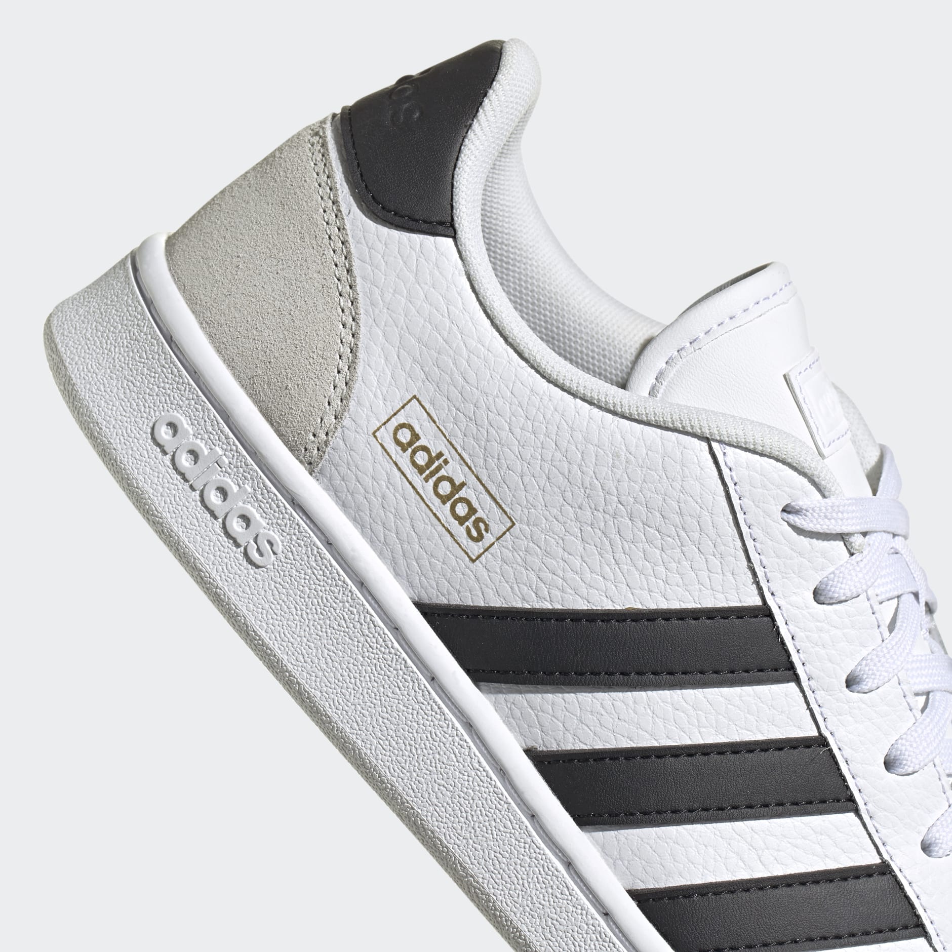 Grand Court SE Shoes