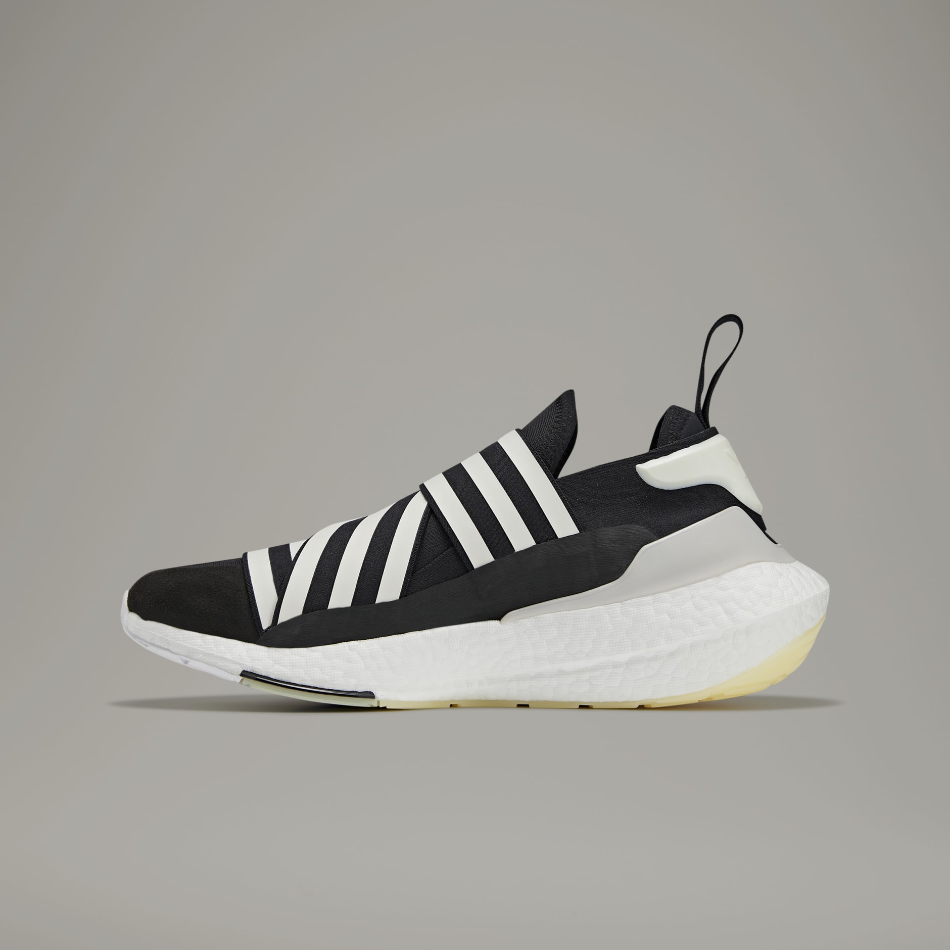 Y-3 Ultraboost 22 Shoes