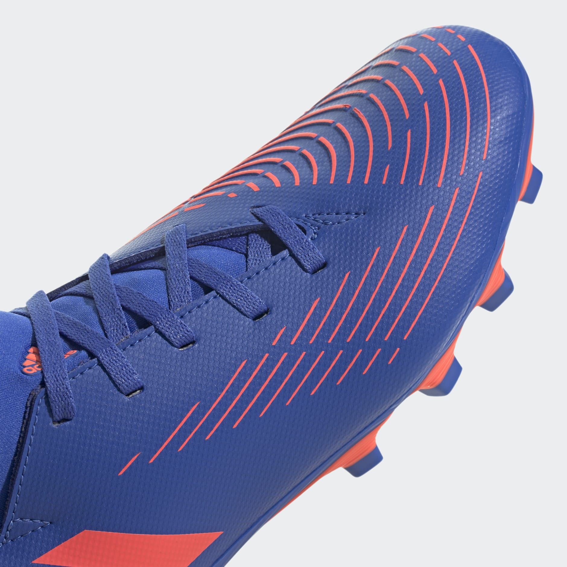 Predator Edge.4 Sock Flexible Ground Boots