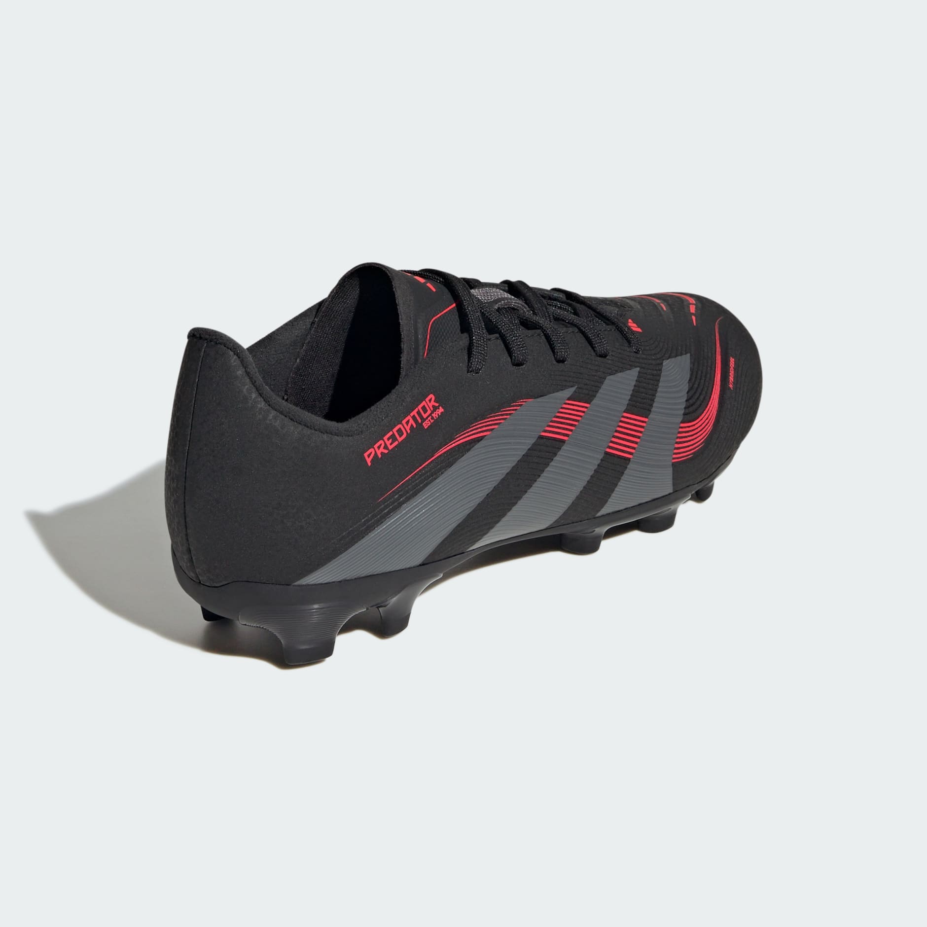 Dječje kopačke Predator League za razne podloge