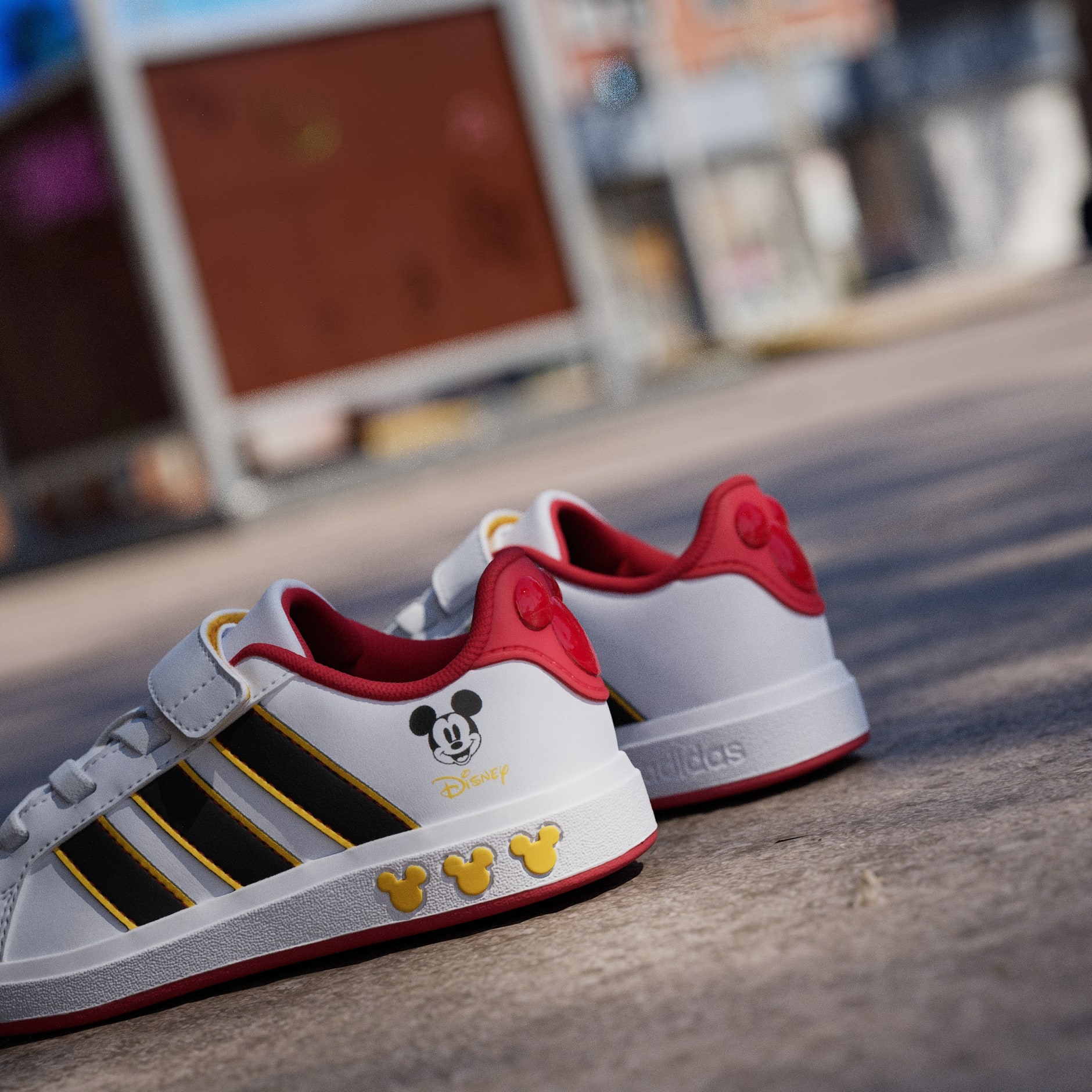 حذاء للأطفال adidas Disney Mickey Mouse Grand Court