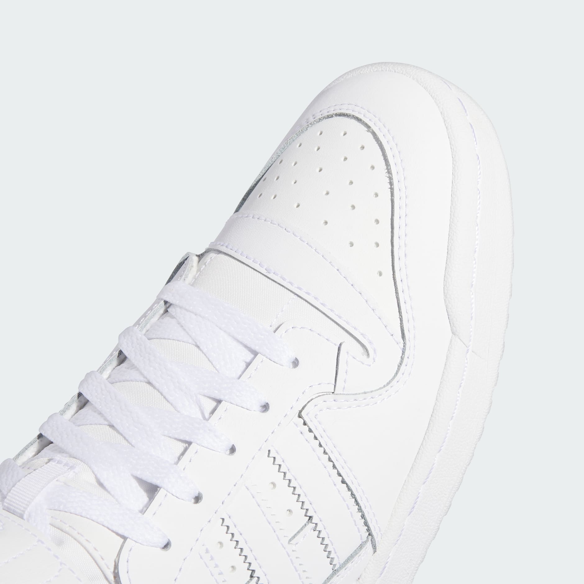 adidas Forum Mid Shoes - White | adidas UAE