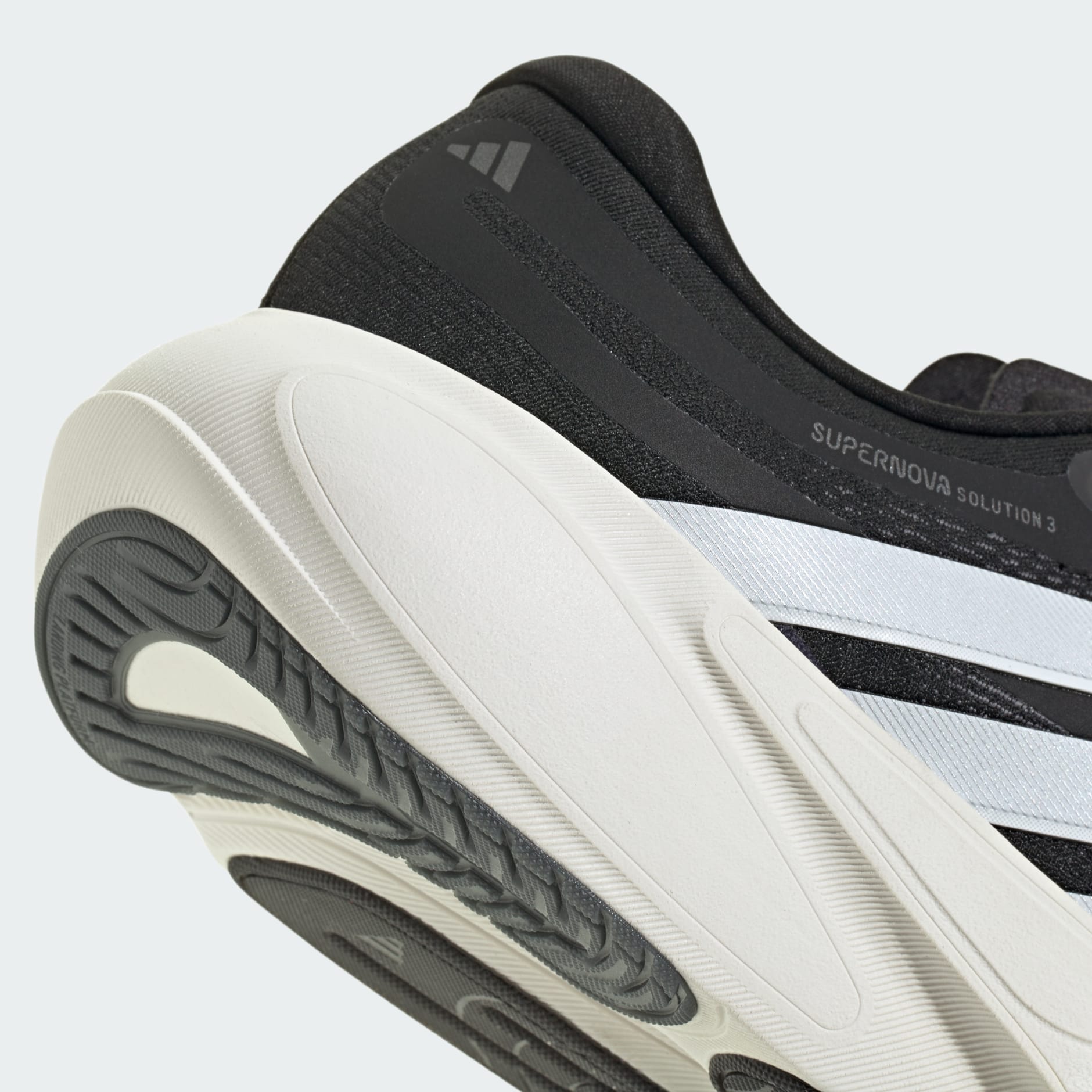 SUPERNOVA SOLUTION 3 RUNNING SHOES