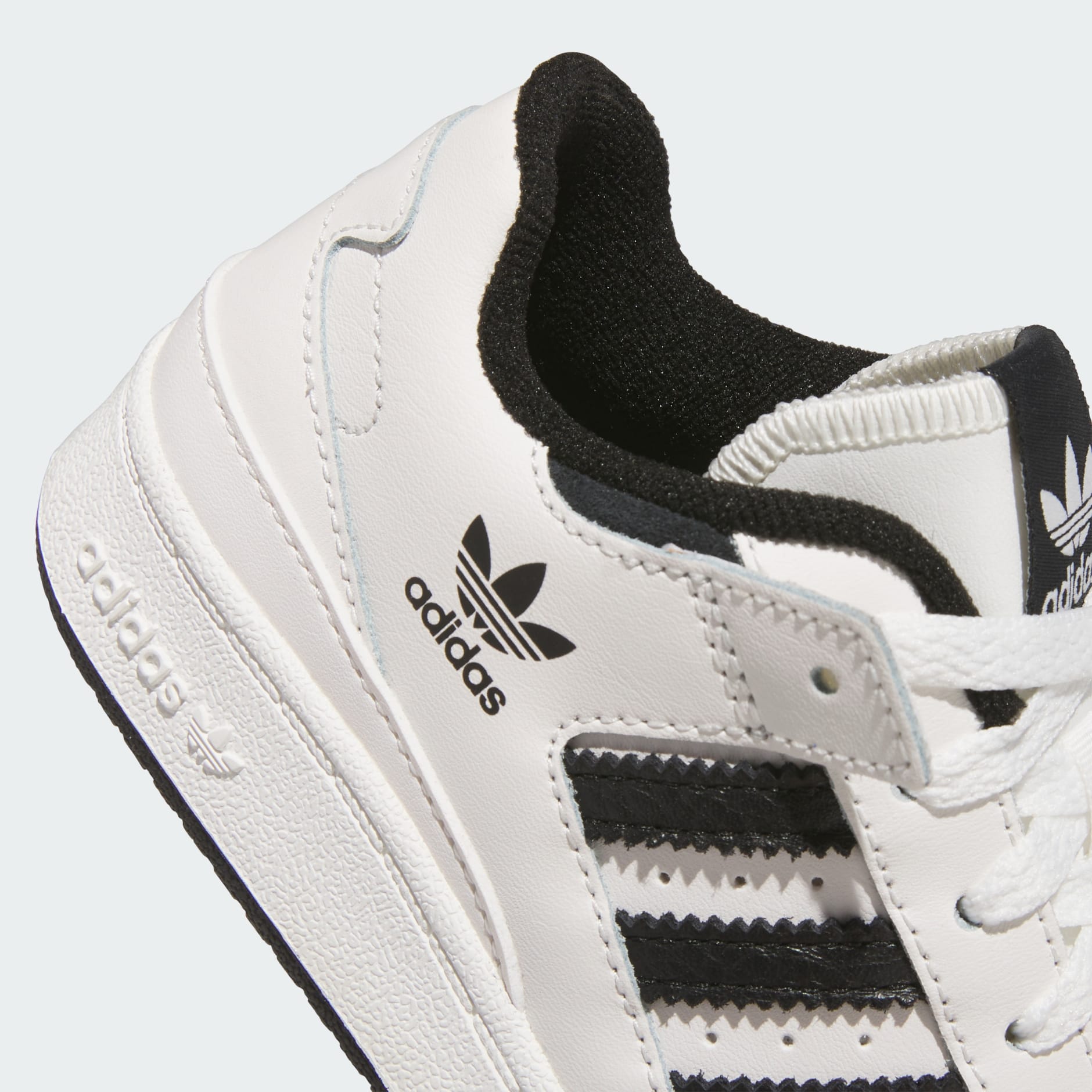 Tenis Forum Low CL Ni&ntilde;os