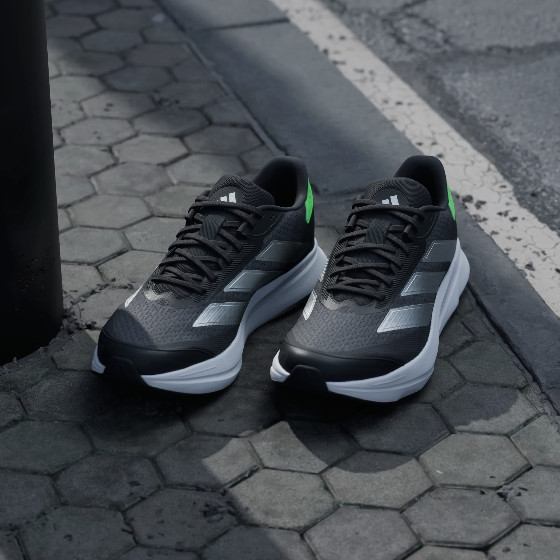 Duramo SL2 跑步鞋