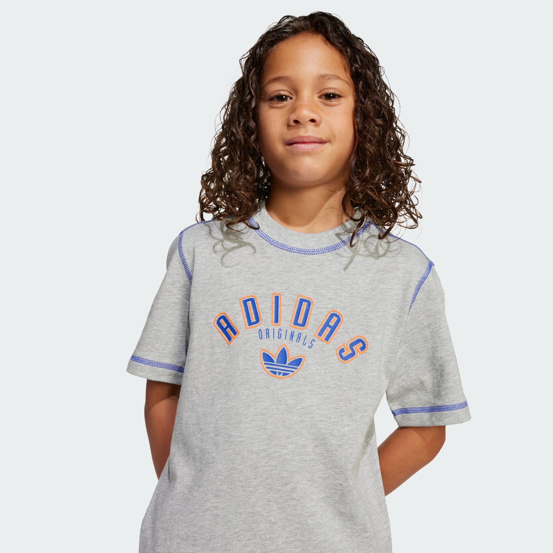 طقم تيشيرت وشورت للأطفال