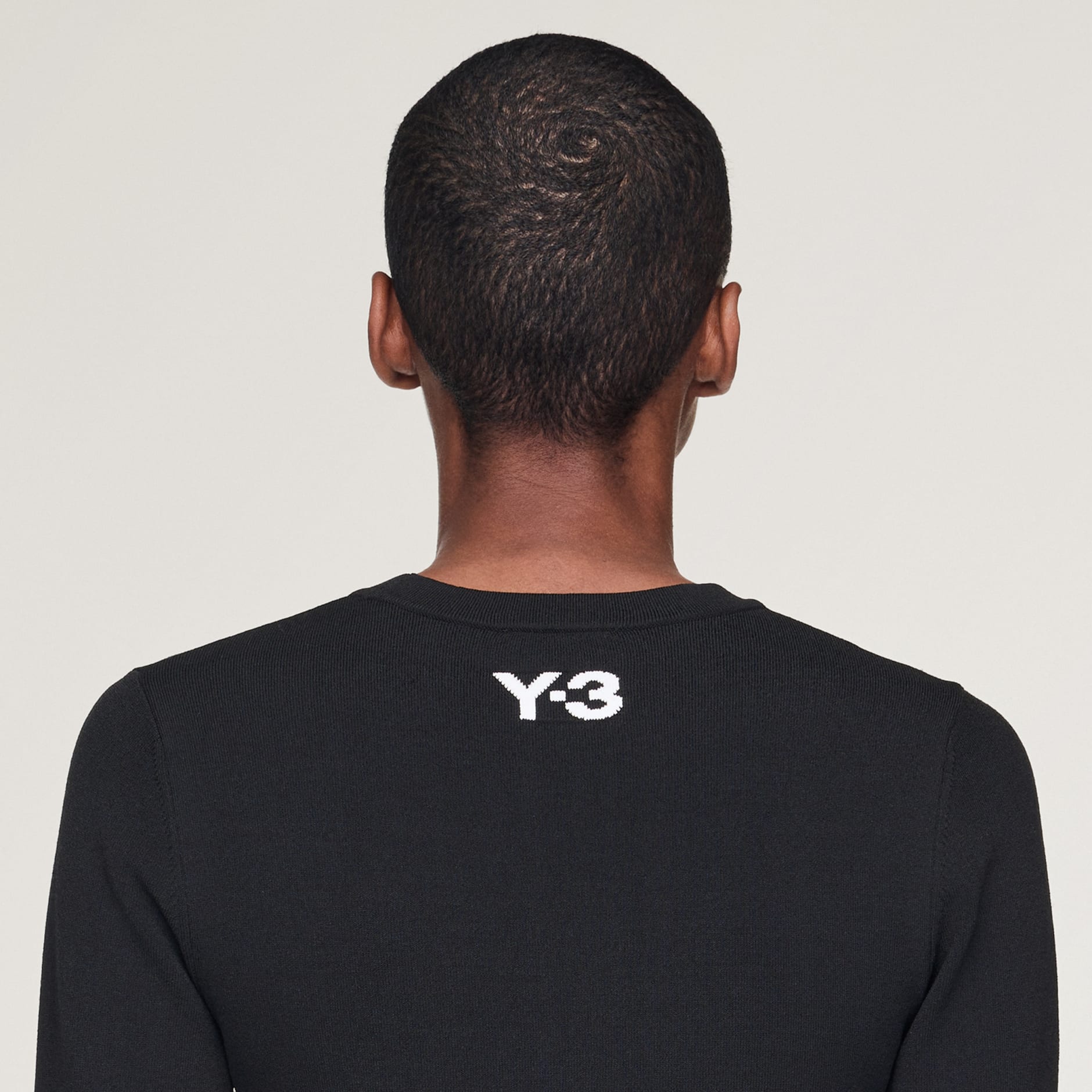【関税込み】Y-3 ブラック 3-Stripes 長袖Tシャツ Y-3 三間長袖T 恤- 黑色| adidas香港官方網上商店