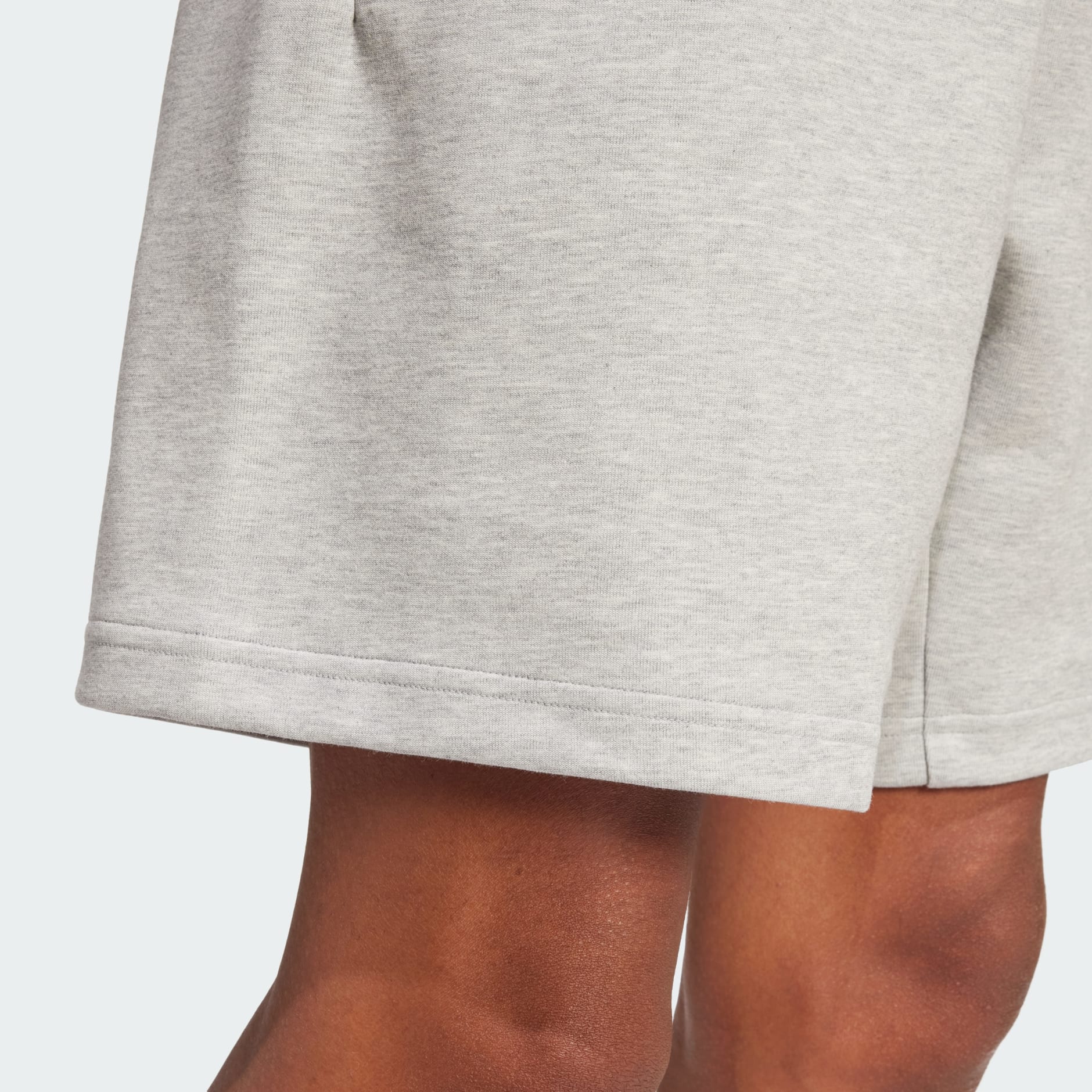 Future Icons Small Logo Shorts