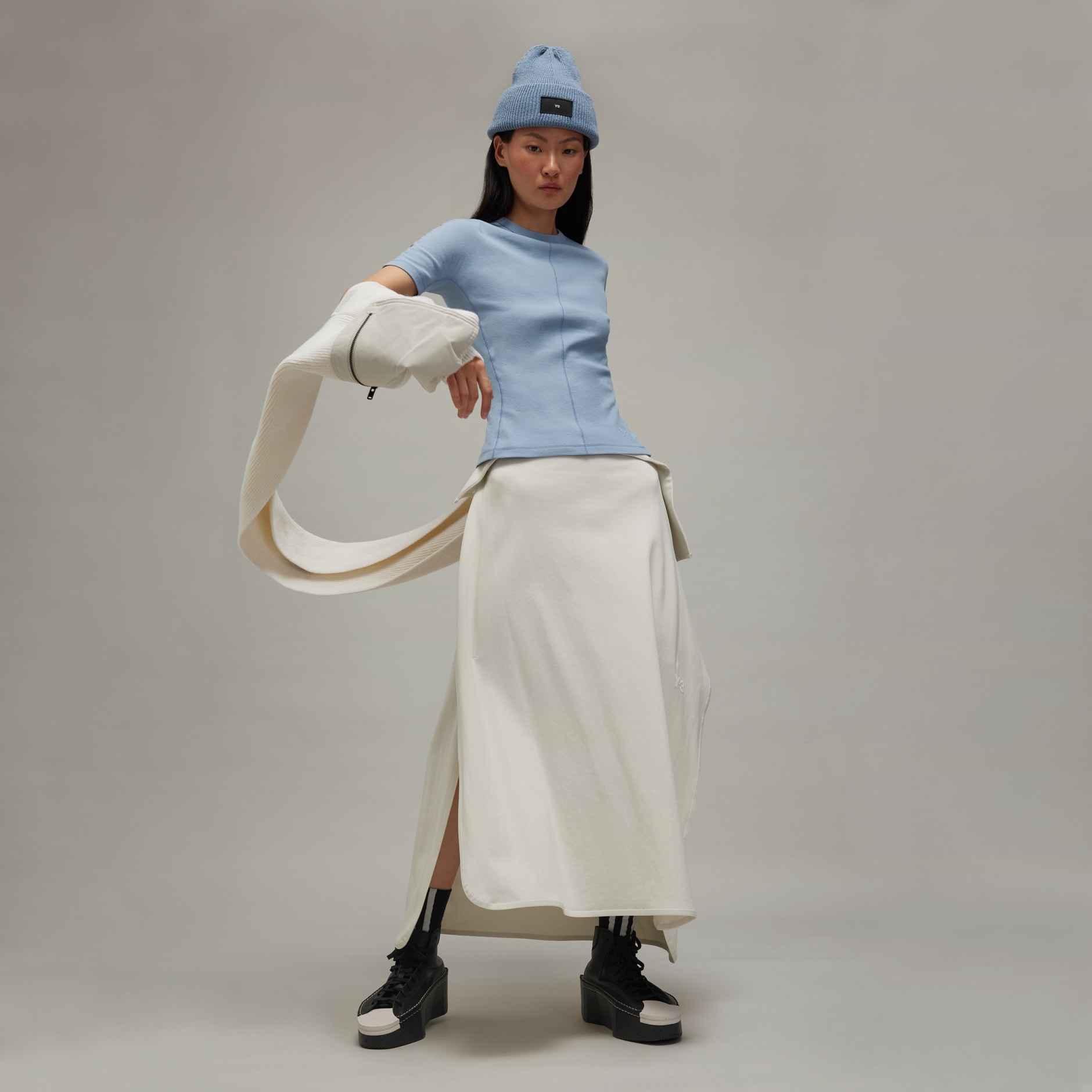 Y-3 貼身短袖 T 裇