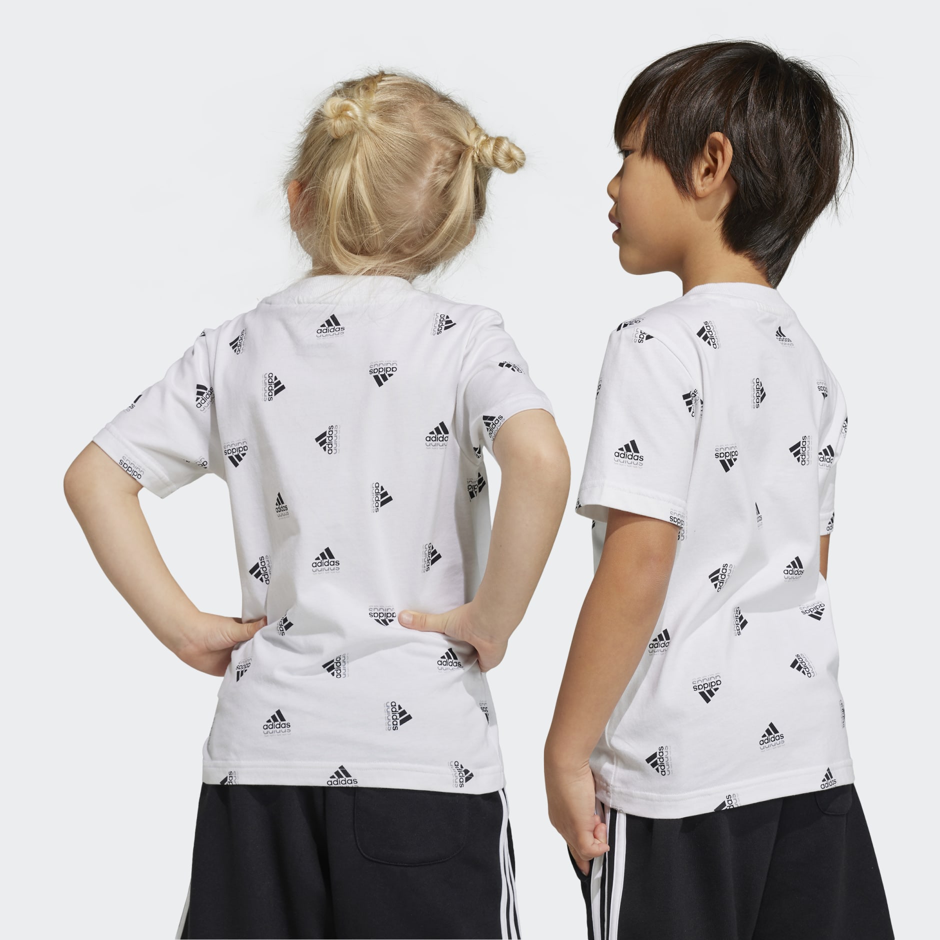 Essentials Seasonals Brand Love Tee