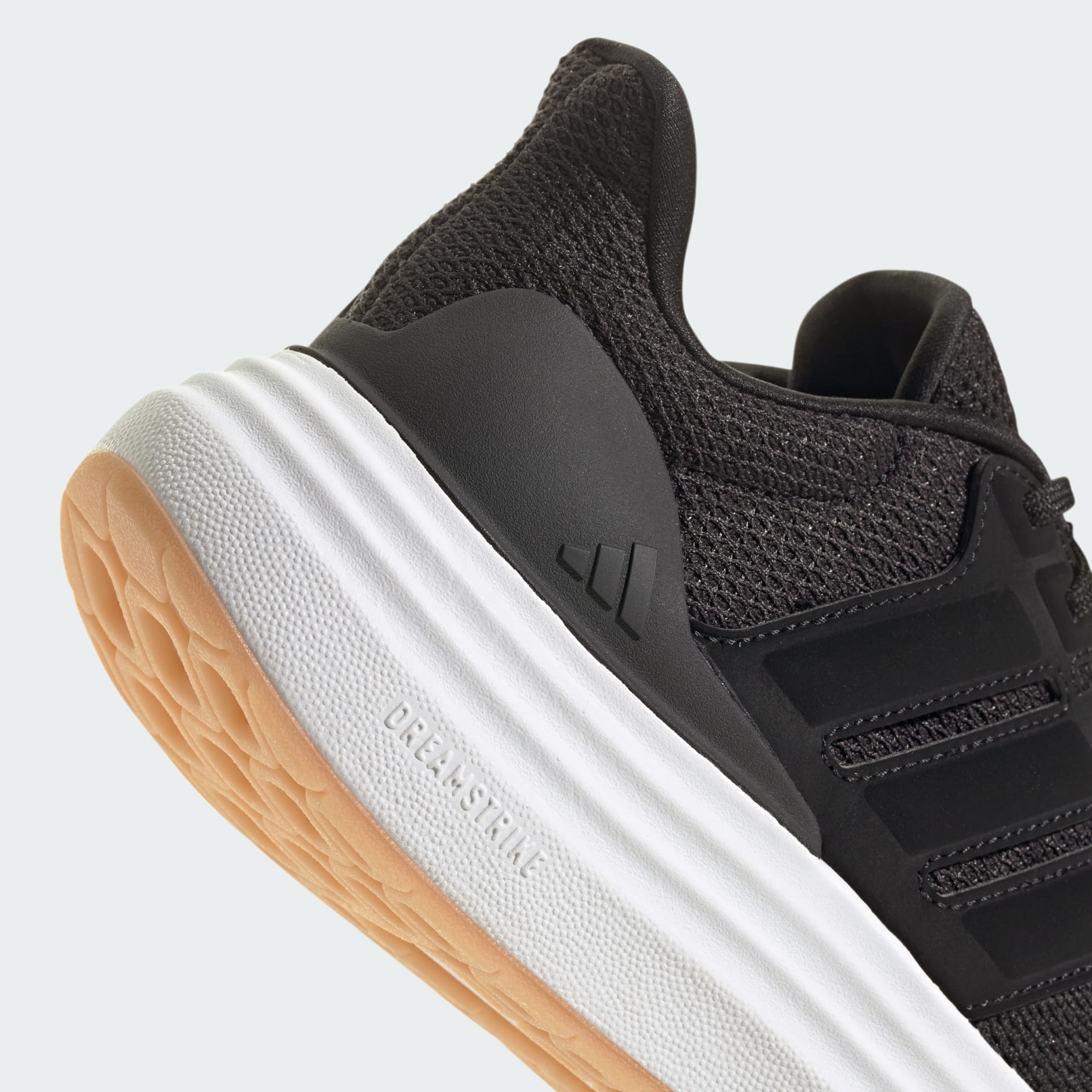 Ultradream Bold Shoes