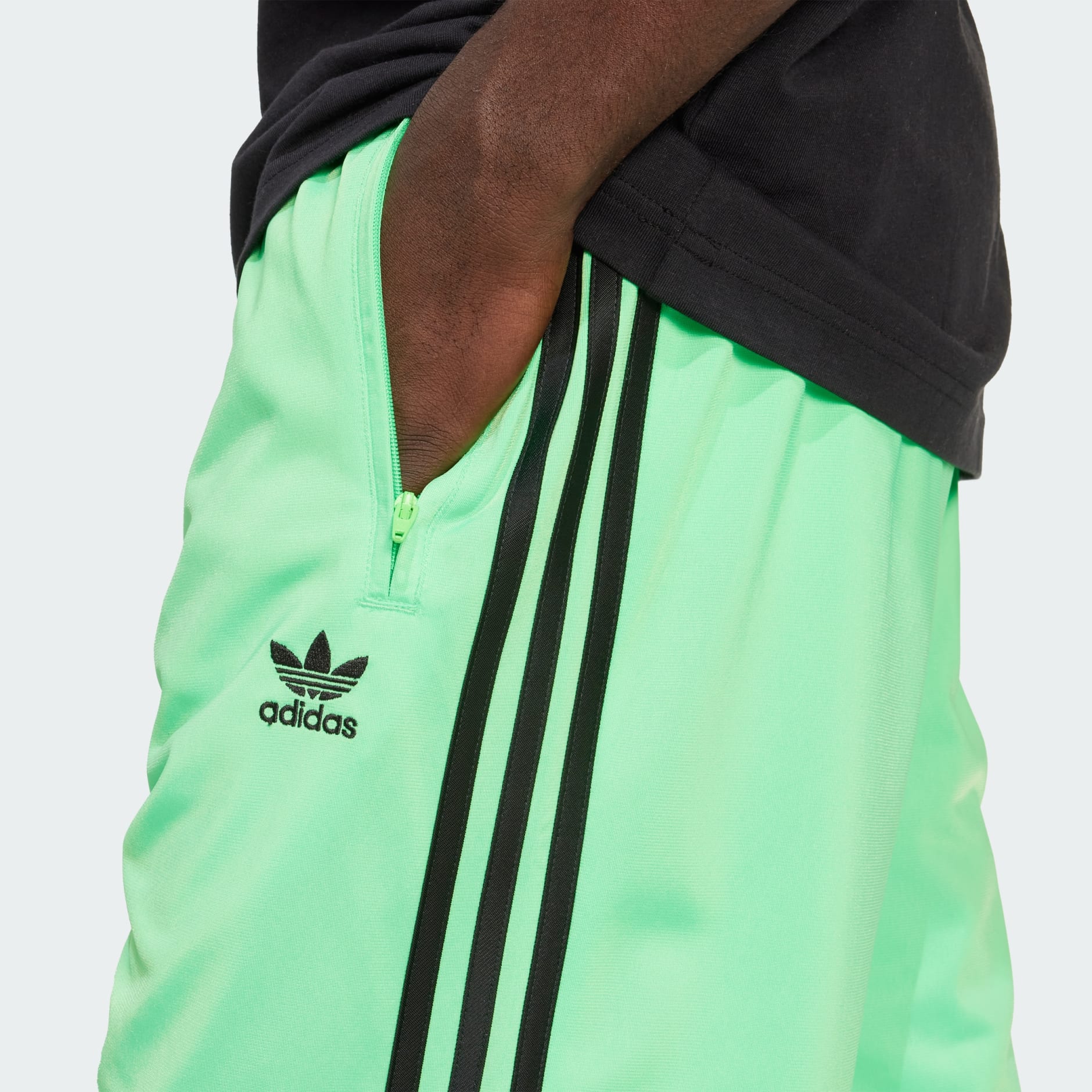 Pantaloni scurți Adicolor Firebird