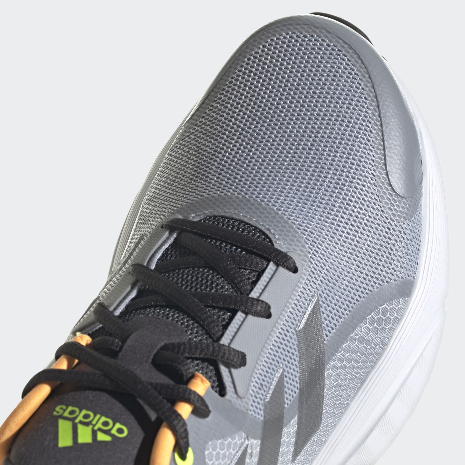 RESPONSE SHOES
