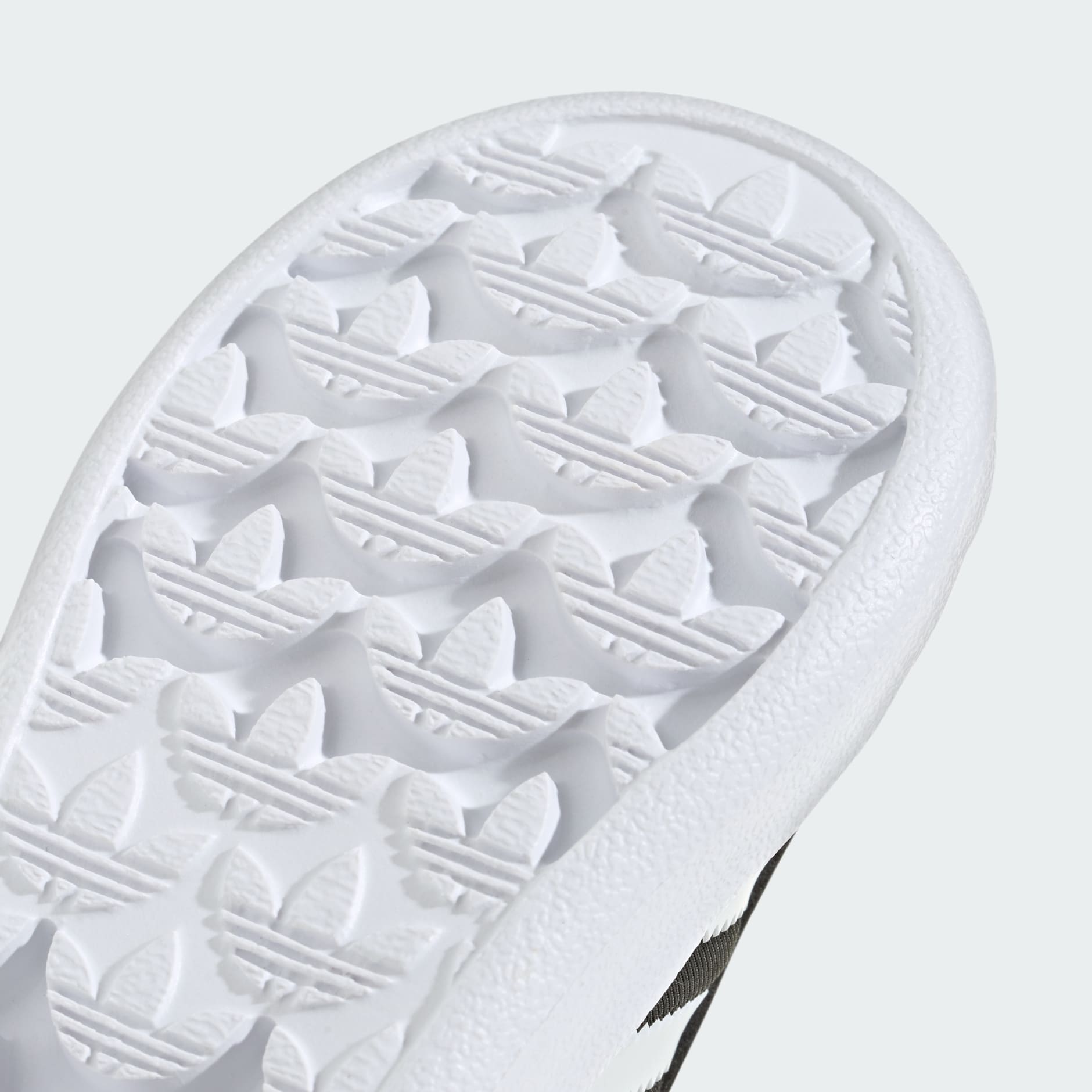 ADIFOM SUPERSTAR 360 I