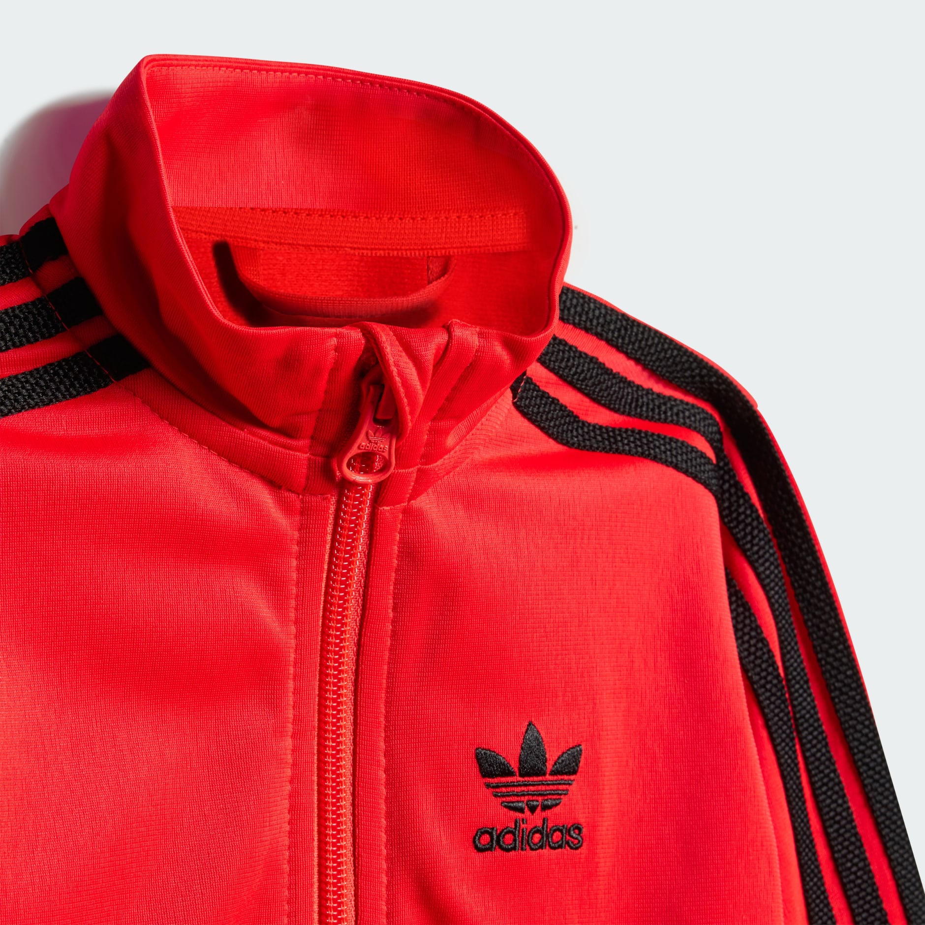 بدلة رياضية للأطفال من Adicolor Firebird