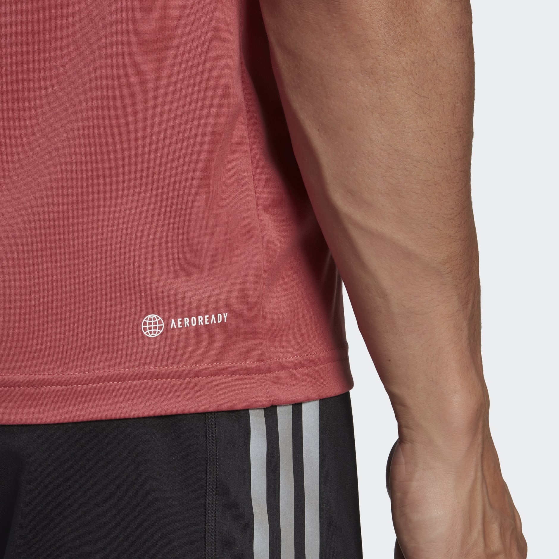 Training 3-Bar Graphic Tee