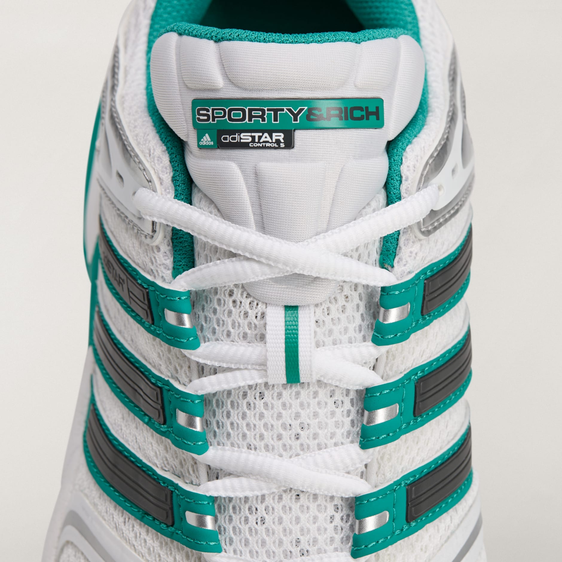 ADISTAR CONTROL 5 SPORTY & RICH