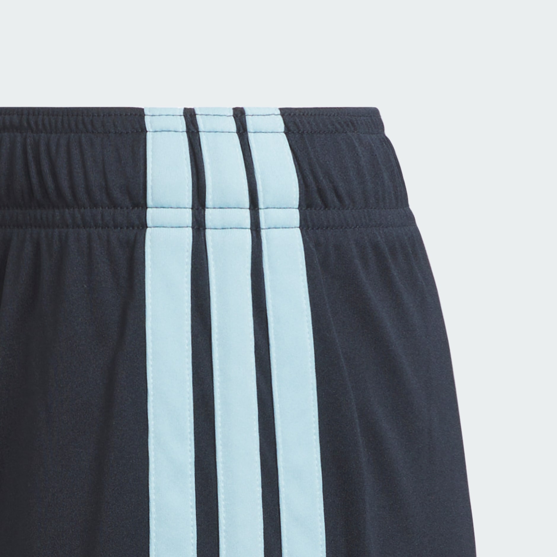 شورت منتخب الأرجنتين الأساسي للأطفال لعام 2026