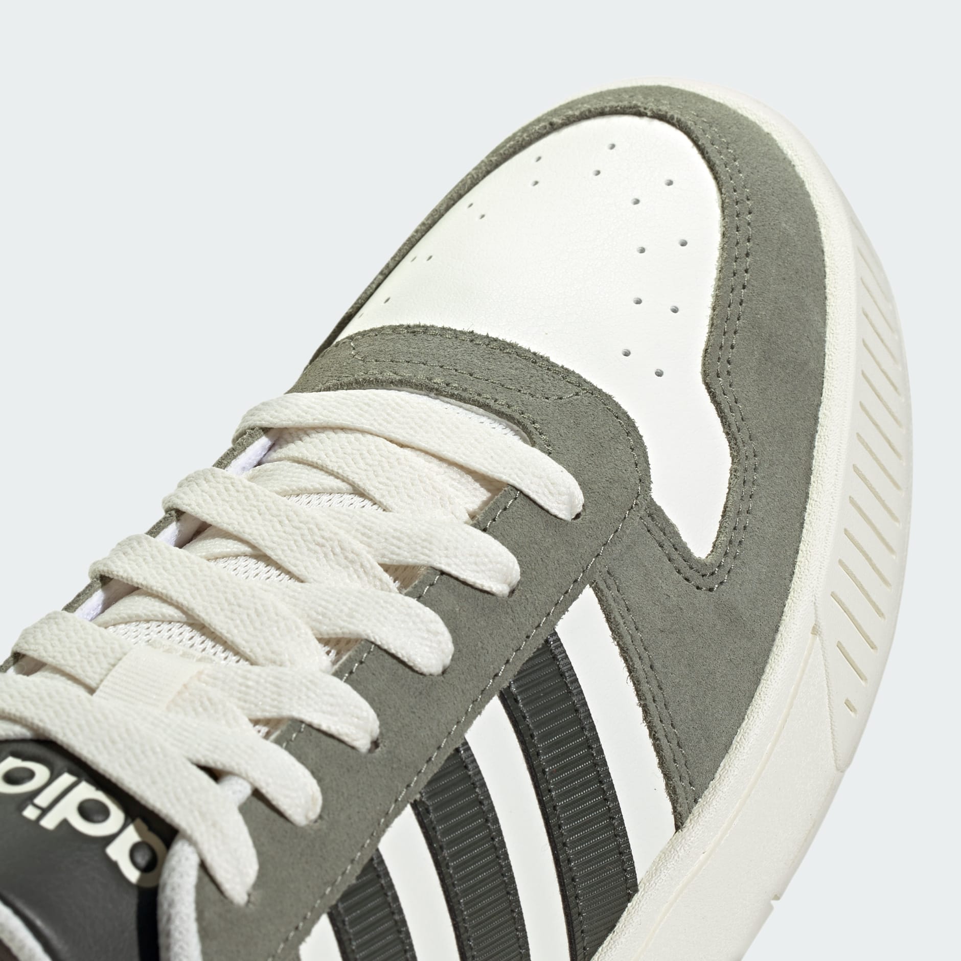 【adidas】D-PAD CLASSIC バスケットボール シューズ D-Pad Classic Basketball Shoes - White | adidas Hong Kong