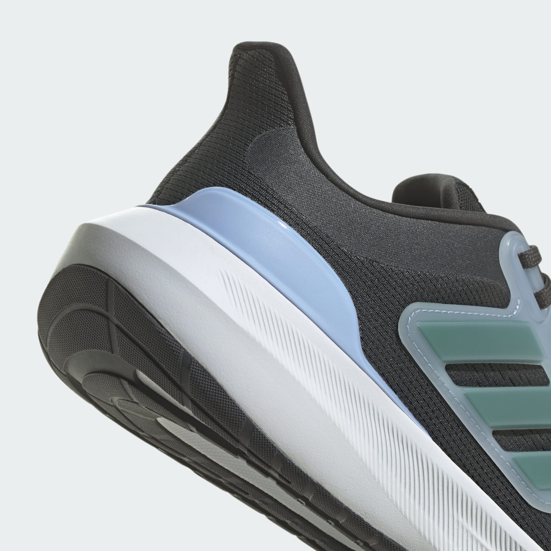 Tenis Ultrabounce