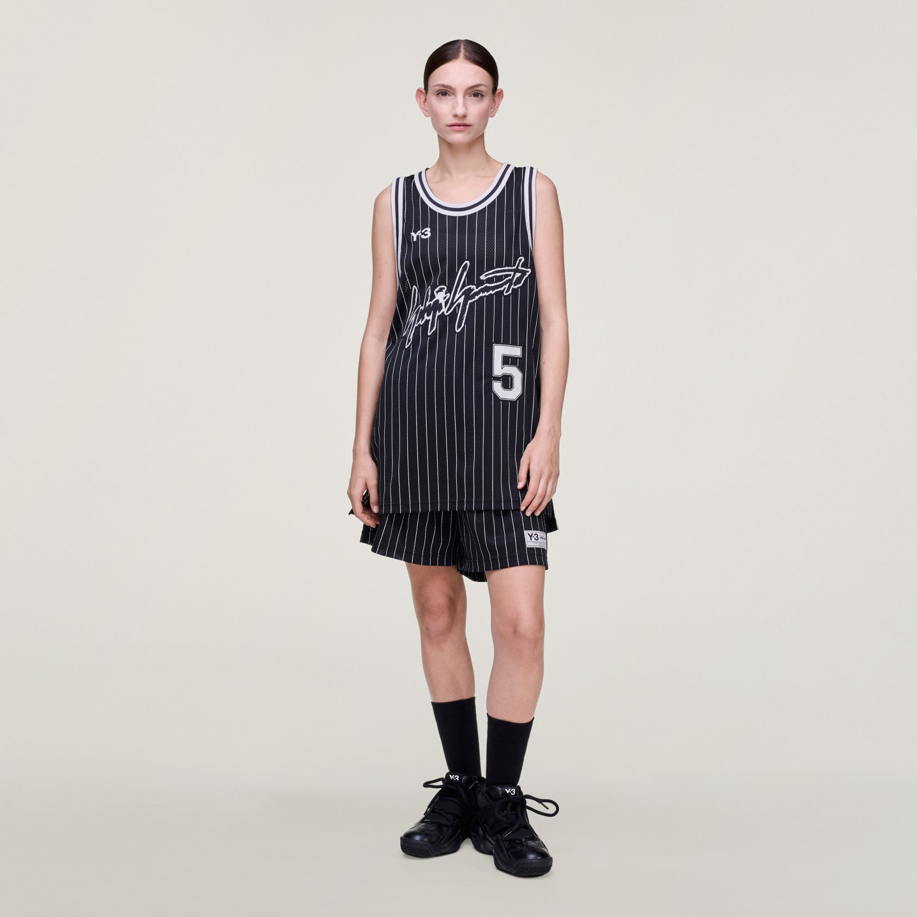 PANTALONI SCURȚI Y-3 MESH PINSTRIPE