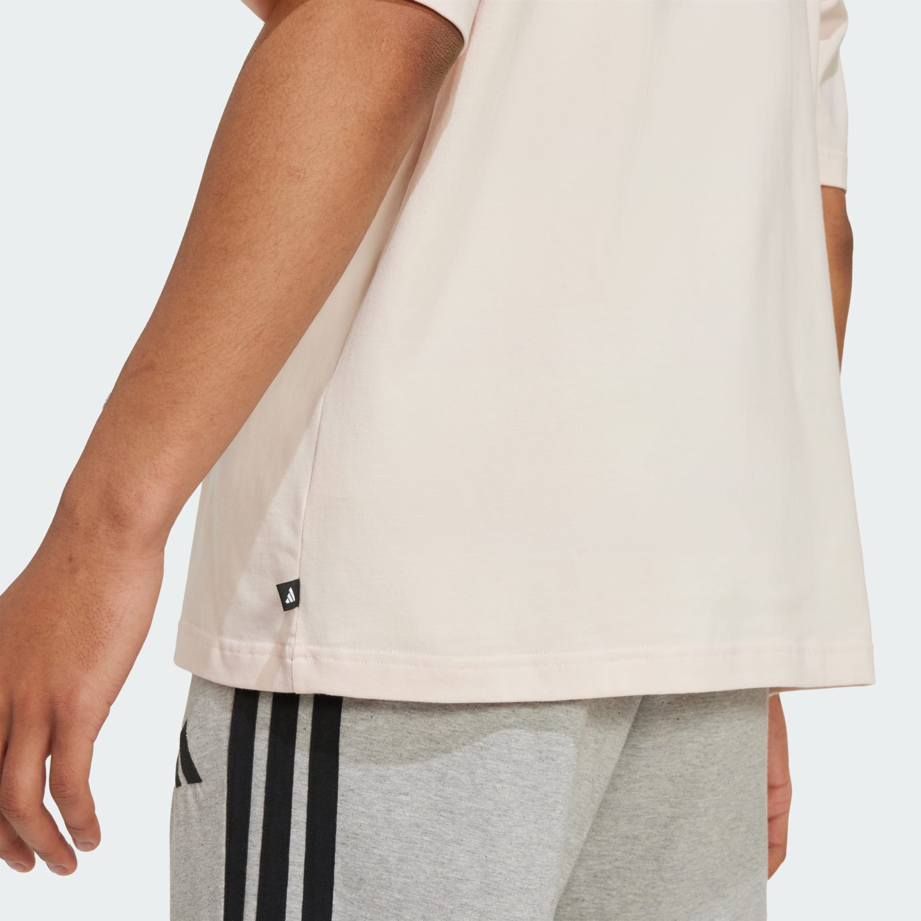 【adidas】M PANDA LOG T パンダ Tシャツ M PANDA LOG T - 白色| adidas香港官方網上商店