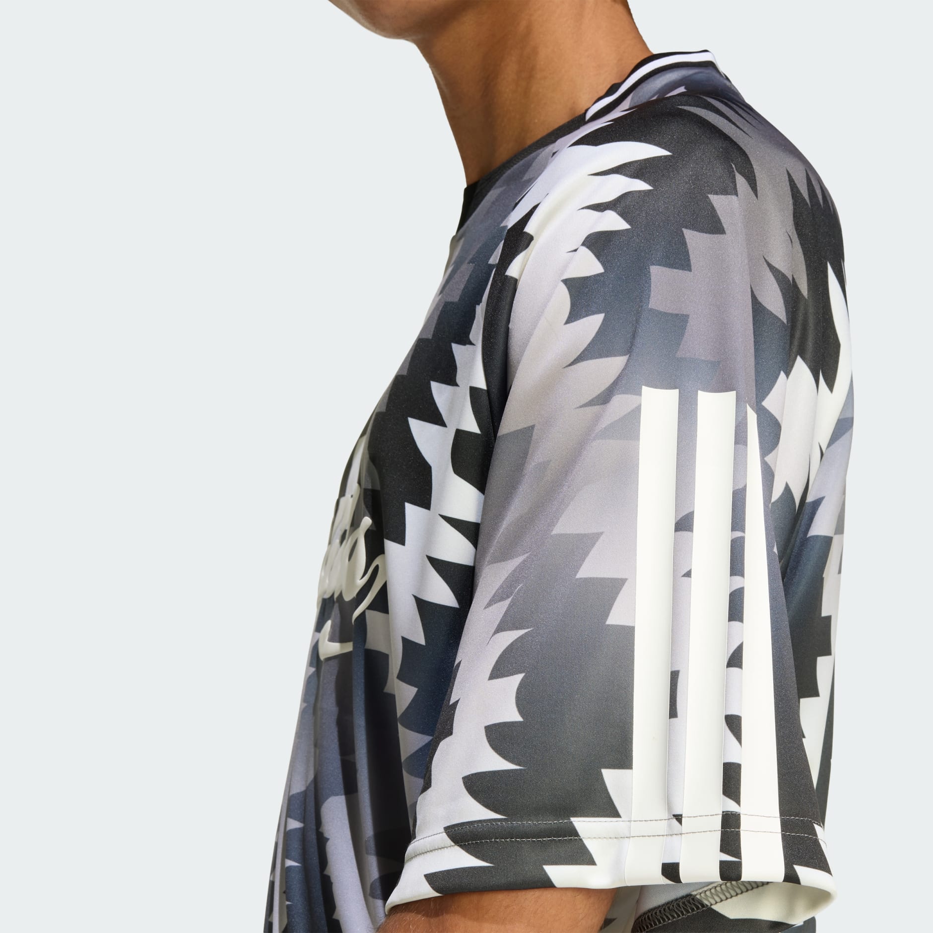 HOUSE OF TIRO X COMMON GOAL JERSEY