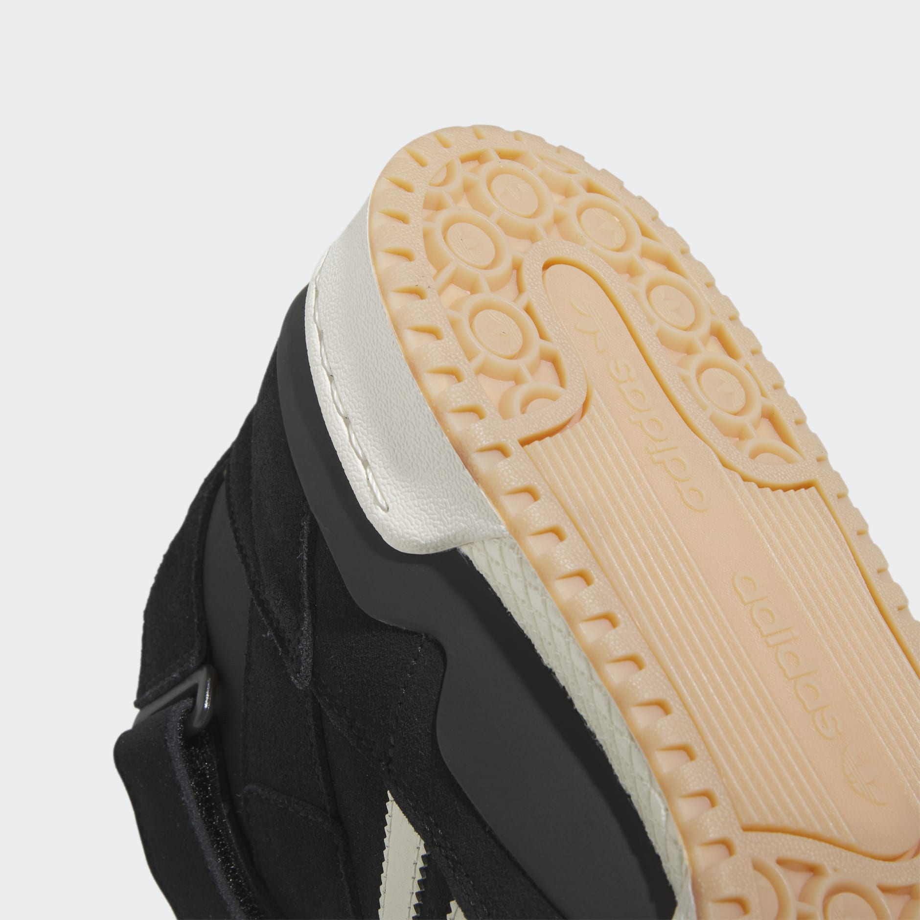 Forum Mid Shoes