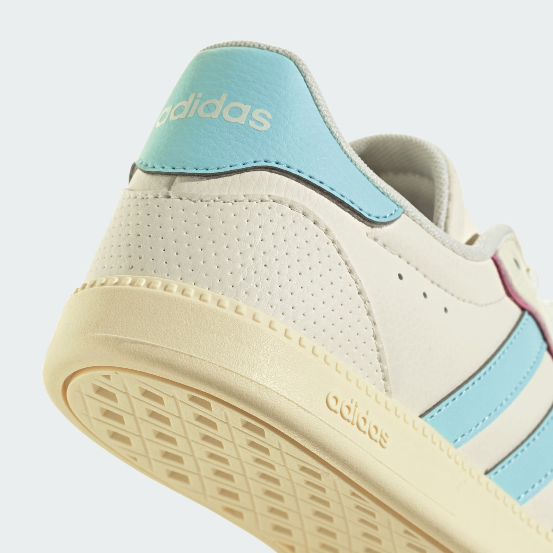 Breaknet 光滑運動鞋