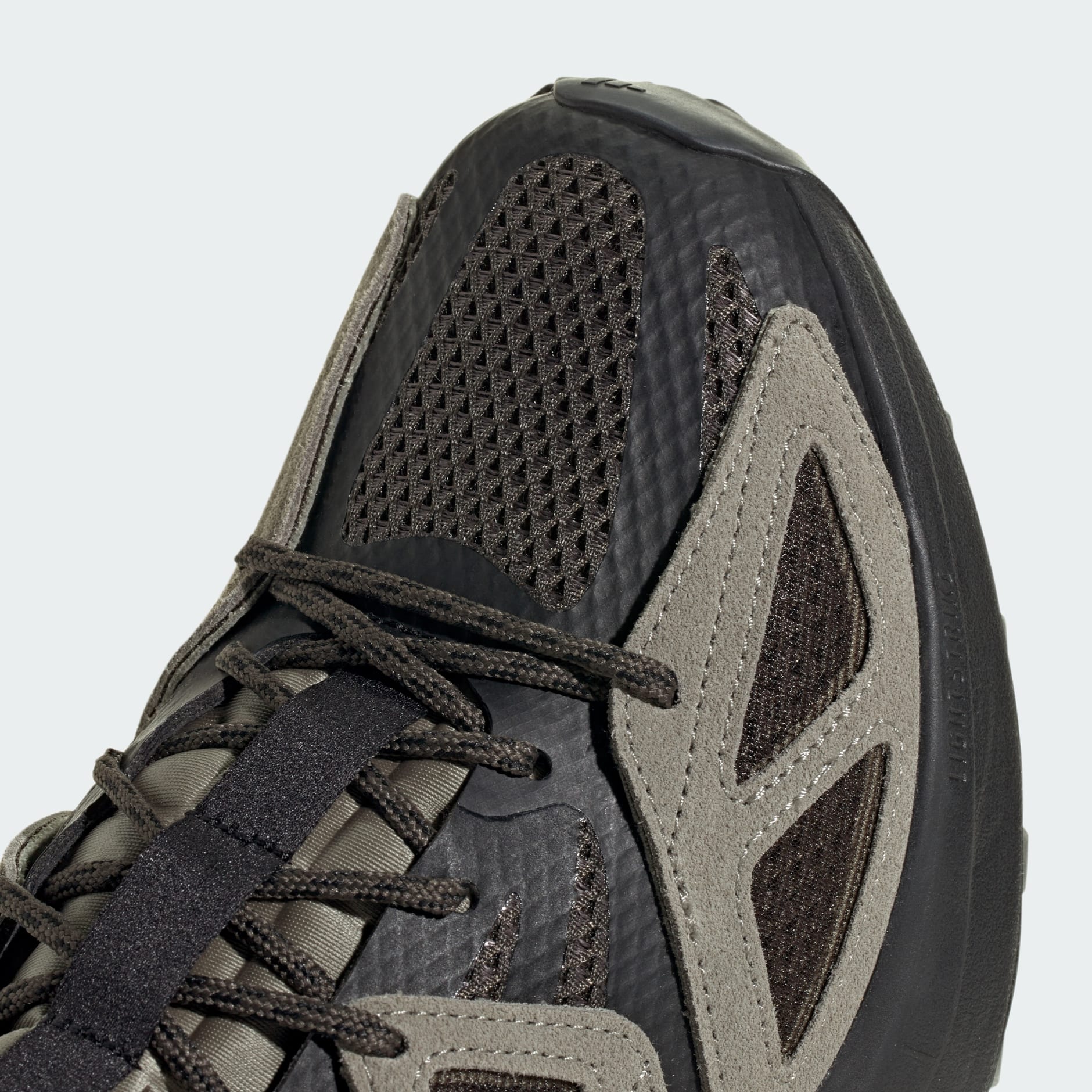 حذاء Kantai Trail