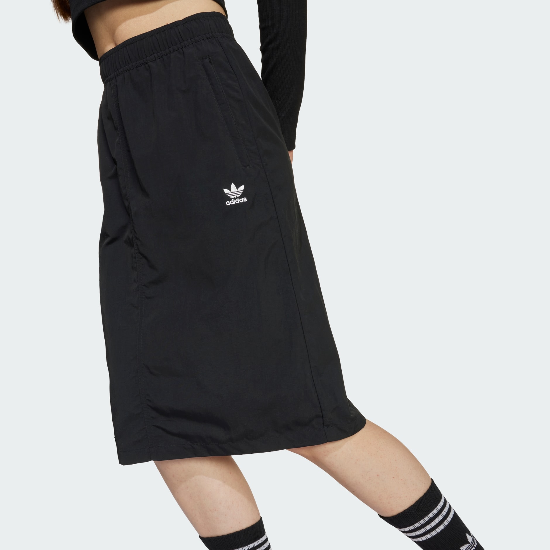 【Adidas】★24SS★3S MIDI SKIRT BLACK adidas Black 3-Stripe Midi Skirt | Urban Outfitters UK