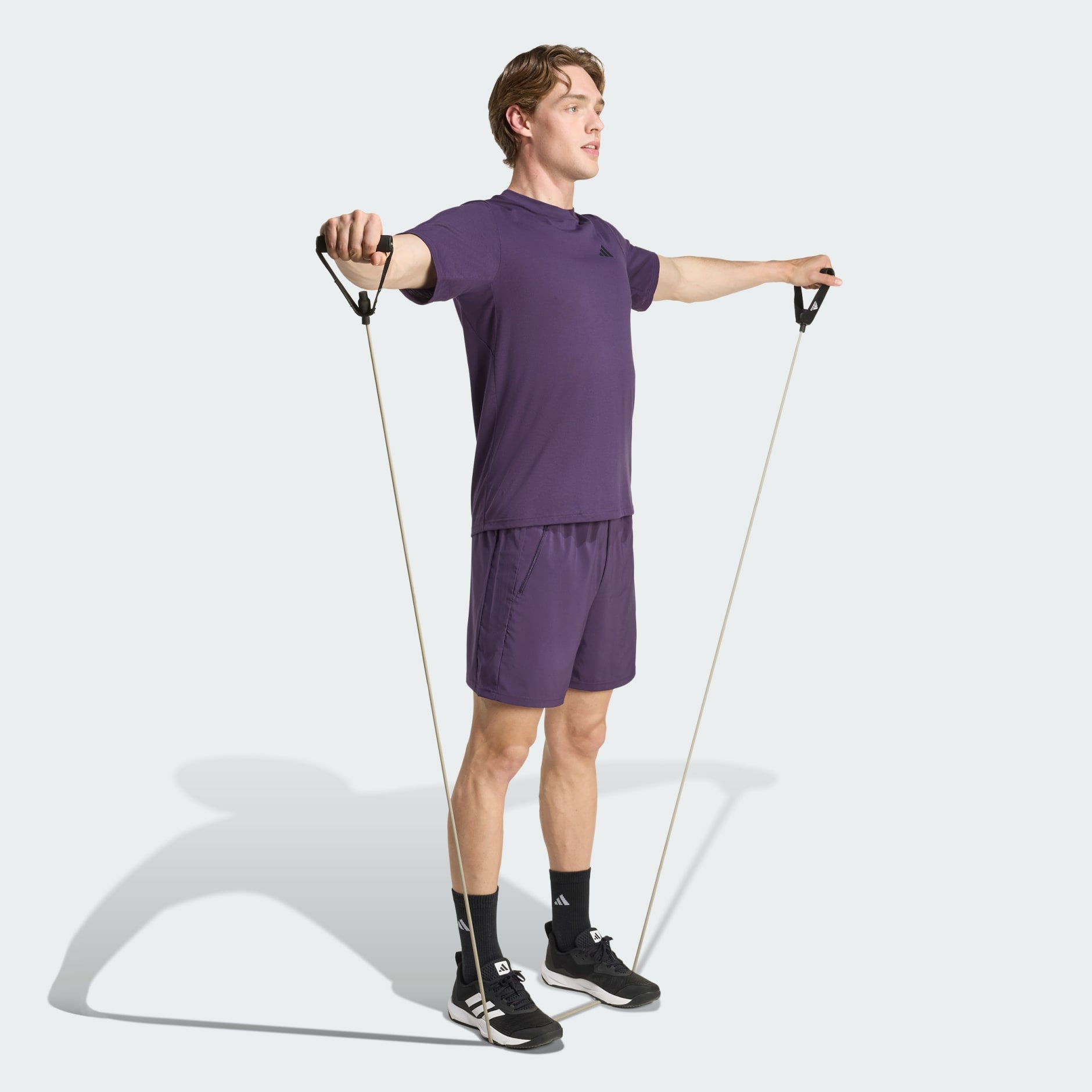 Train Essentials Woven Training Shorts