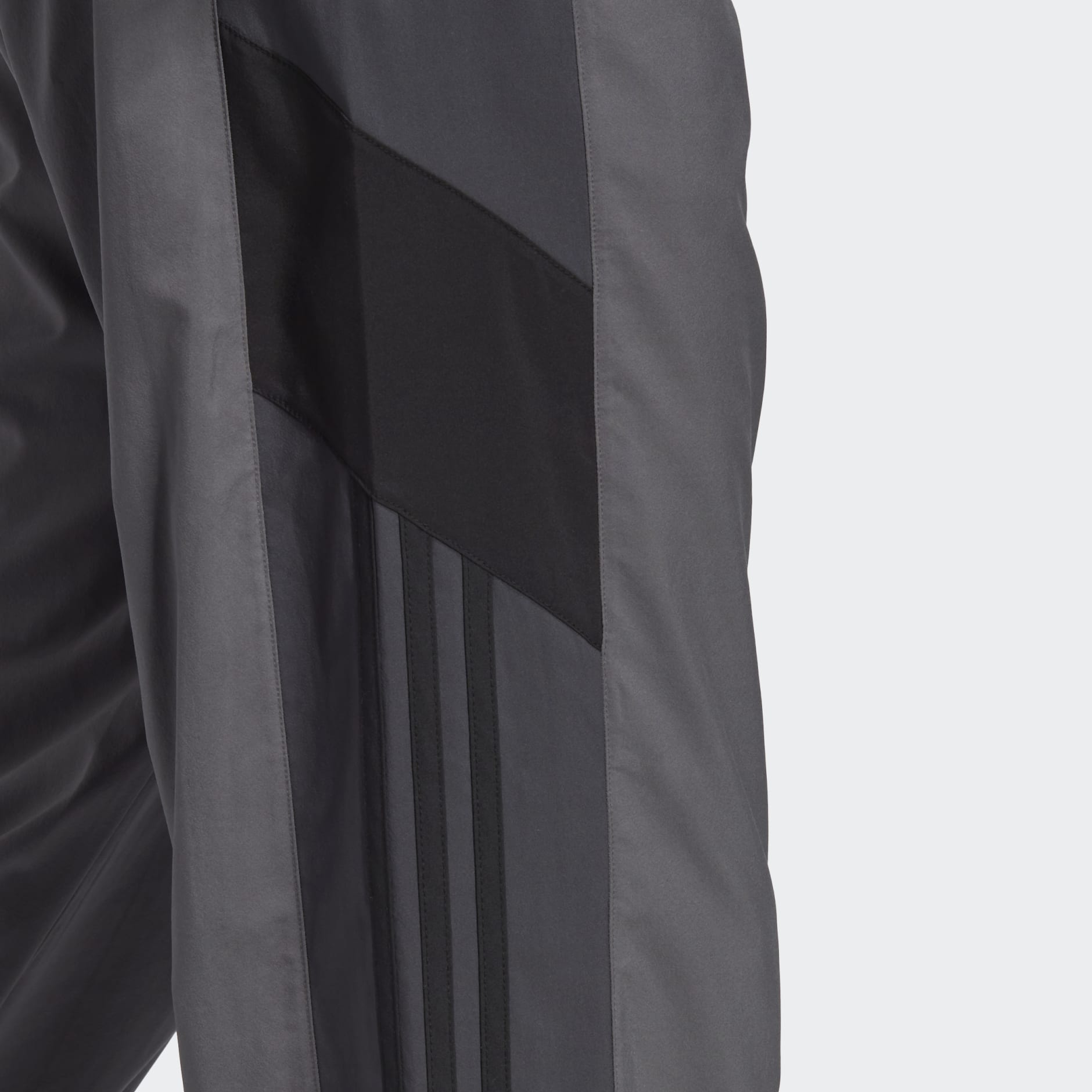 adidas Men's Future Icons 3-Stripes Woven Pants in KSA | SSS