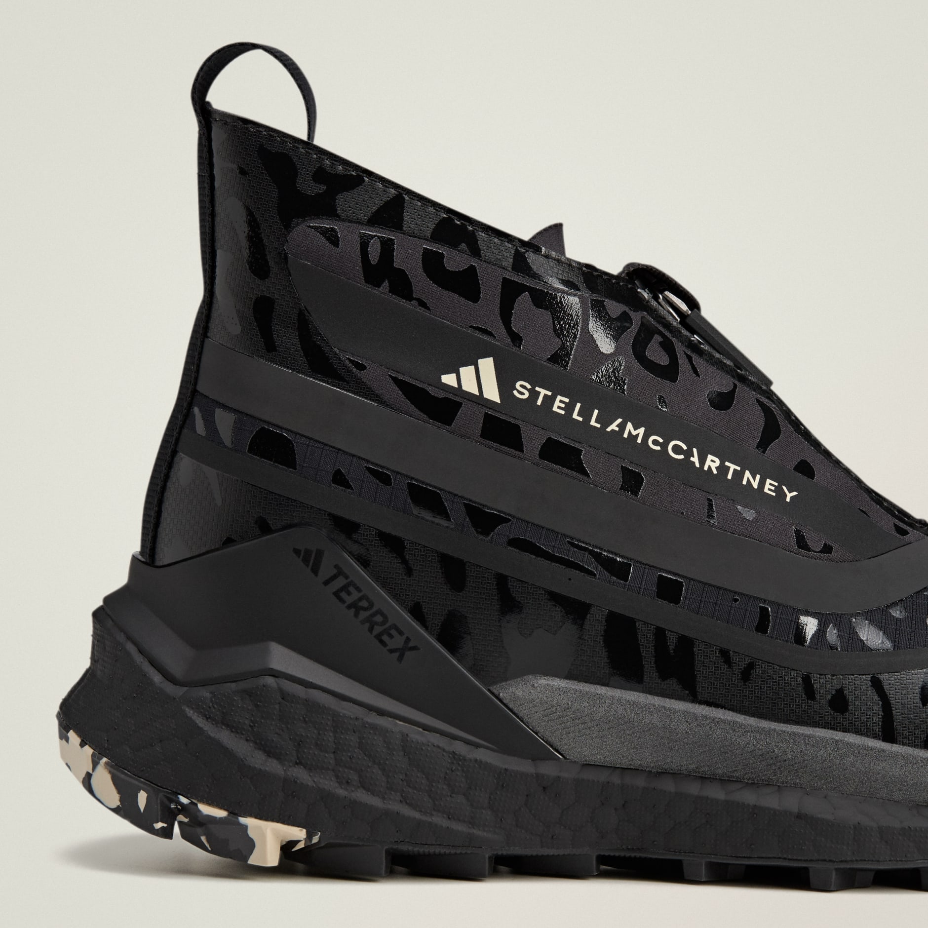 Pantofi adidas by Stella McCartney x Terrex Free Hiker Gore-Tex