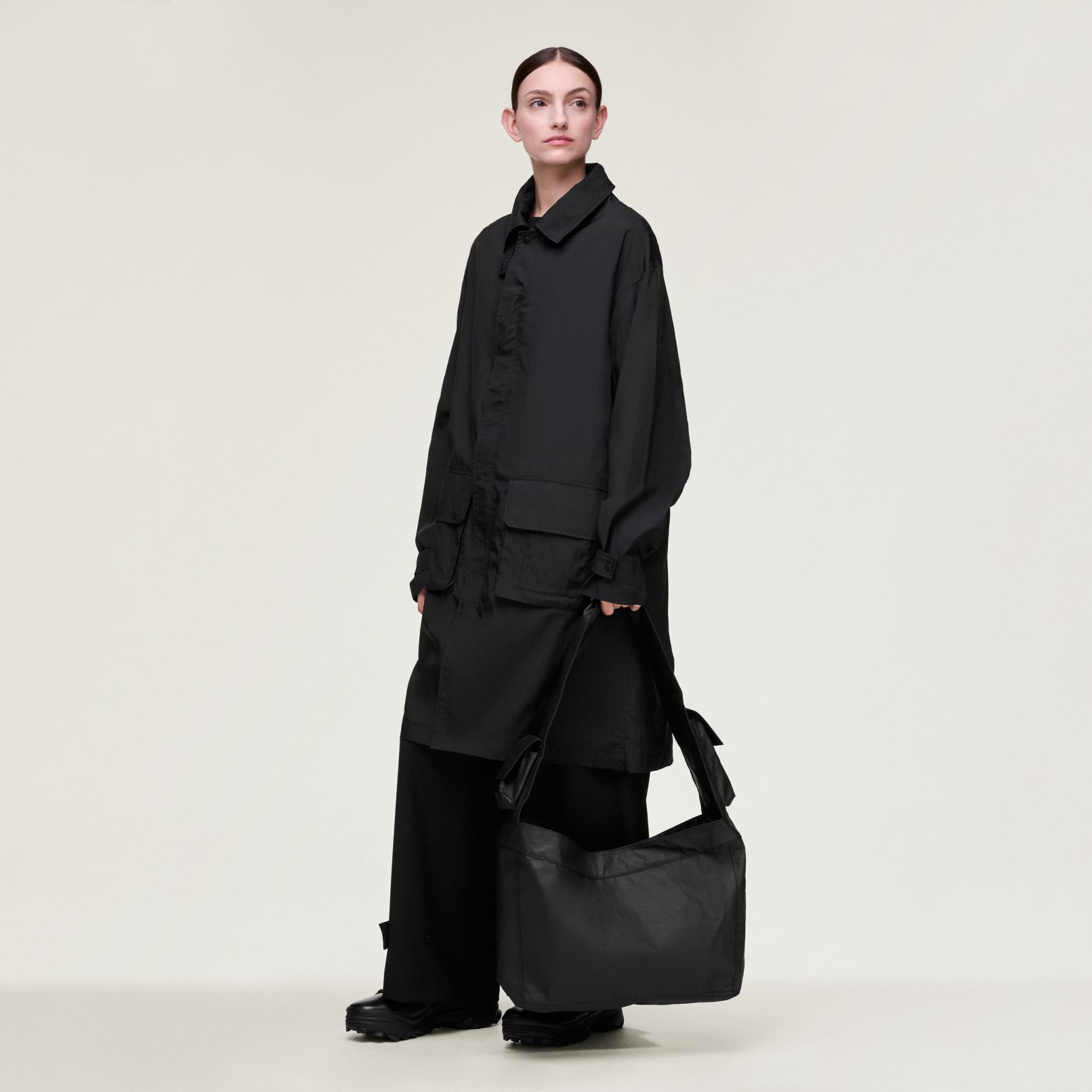 TORBA Y-3 NEWSPAPER L