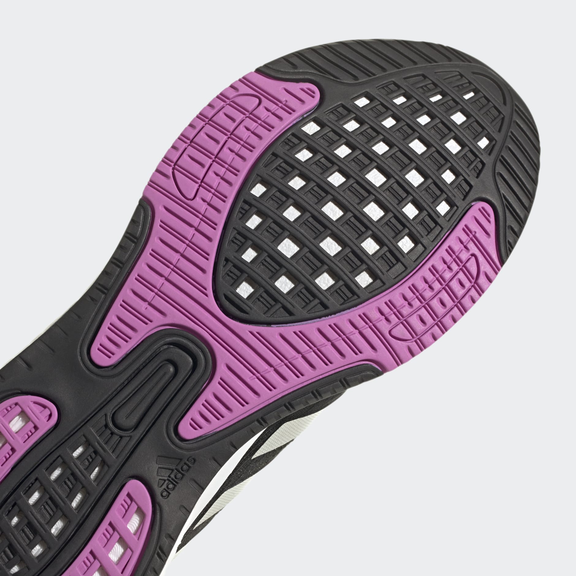 Tenis Supernova+